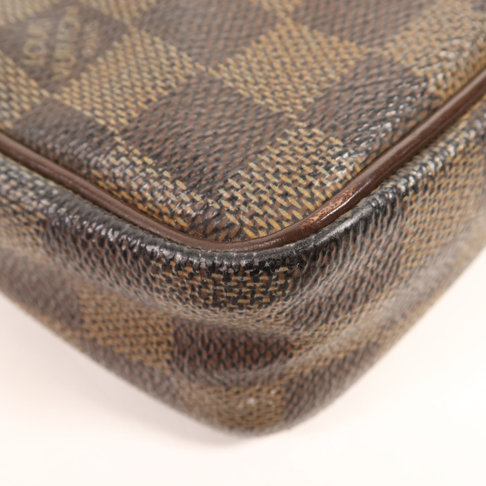 LOUIS VUITTON Damier Pochette Macau手拿包