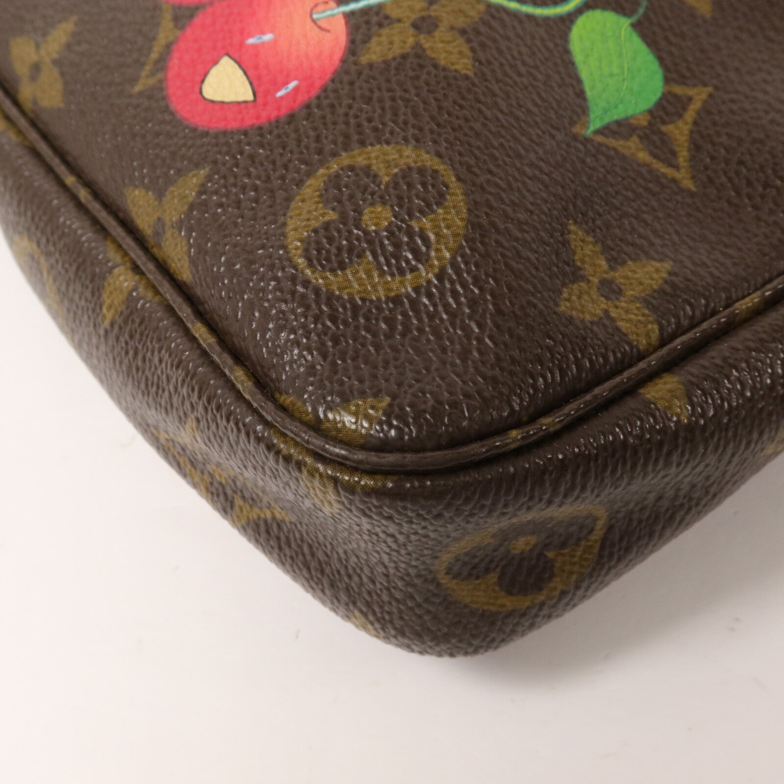 LOUIS VUITTON Monogram Cherry Pochette Accessoires手拿包