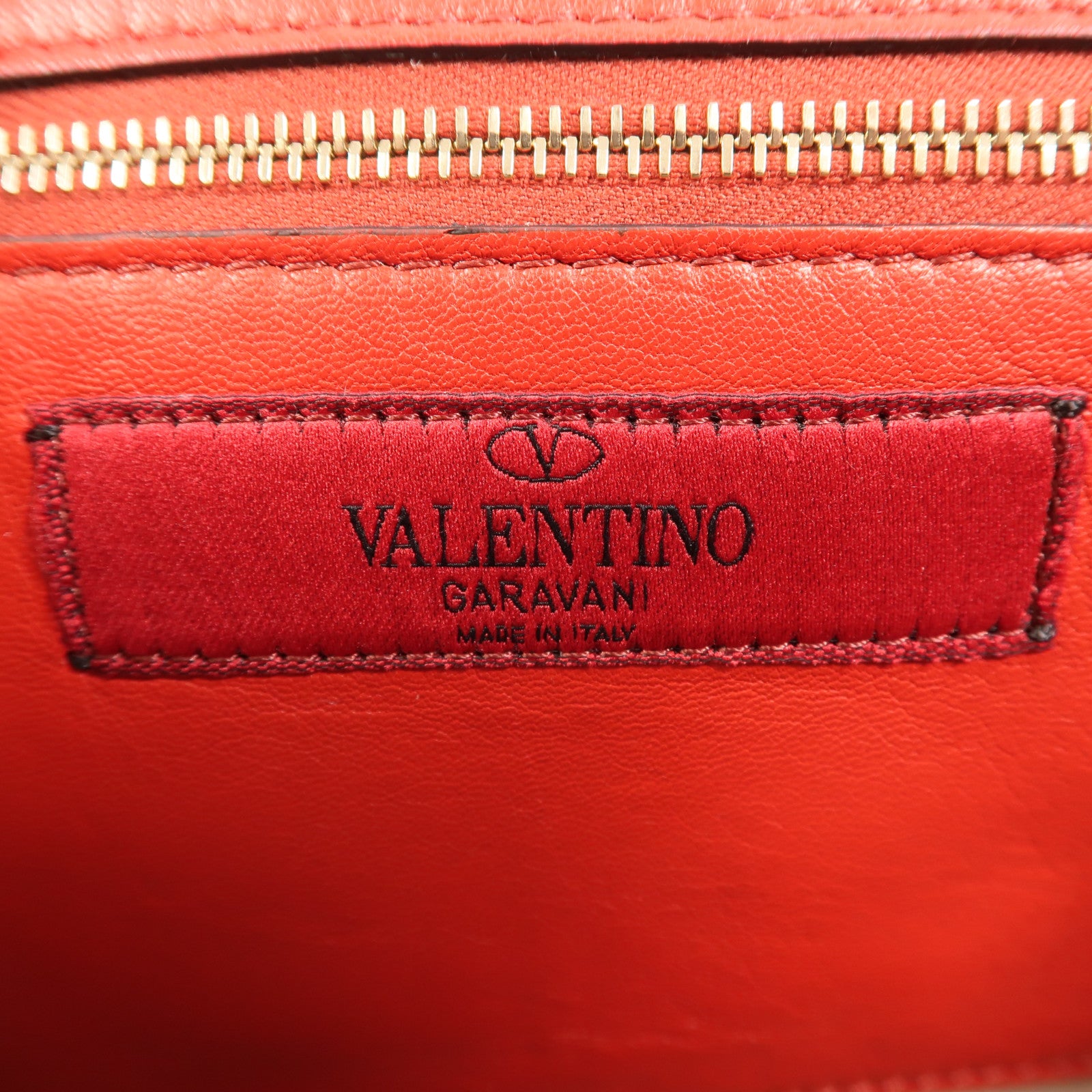 Valentino 羊皮皮革Wallet On Chain金扣鏈帶肩背袋