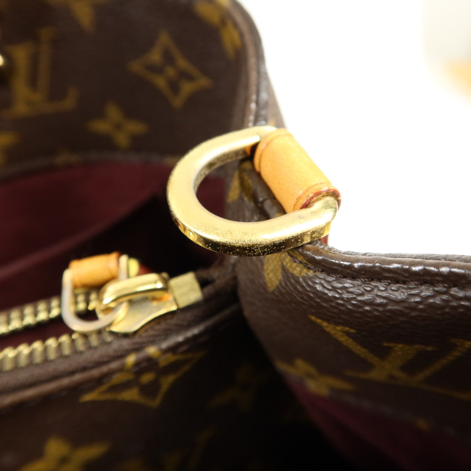 LOUIS VUITTON Monogram Montaigne MM金扣手挽肩背兩用袋