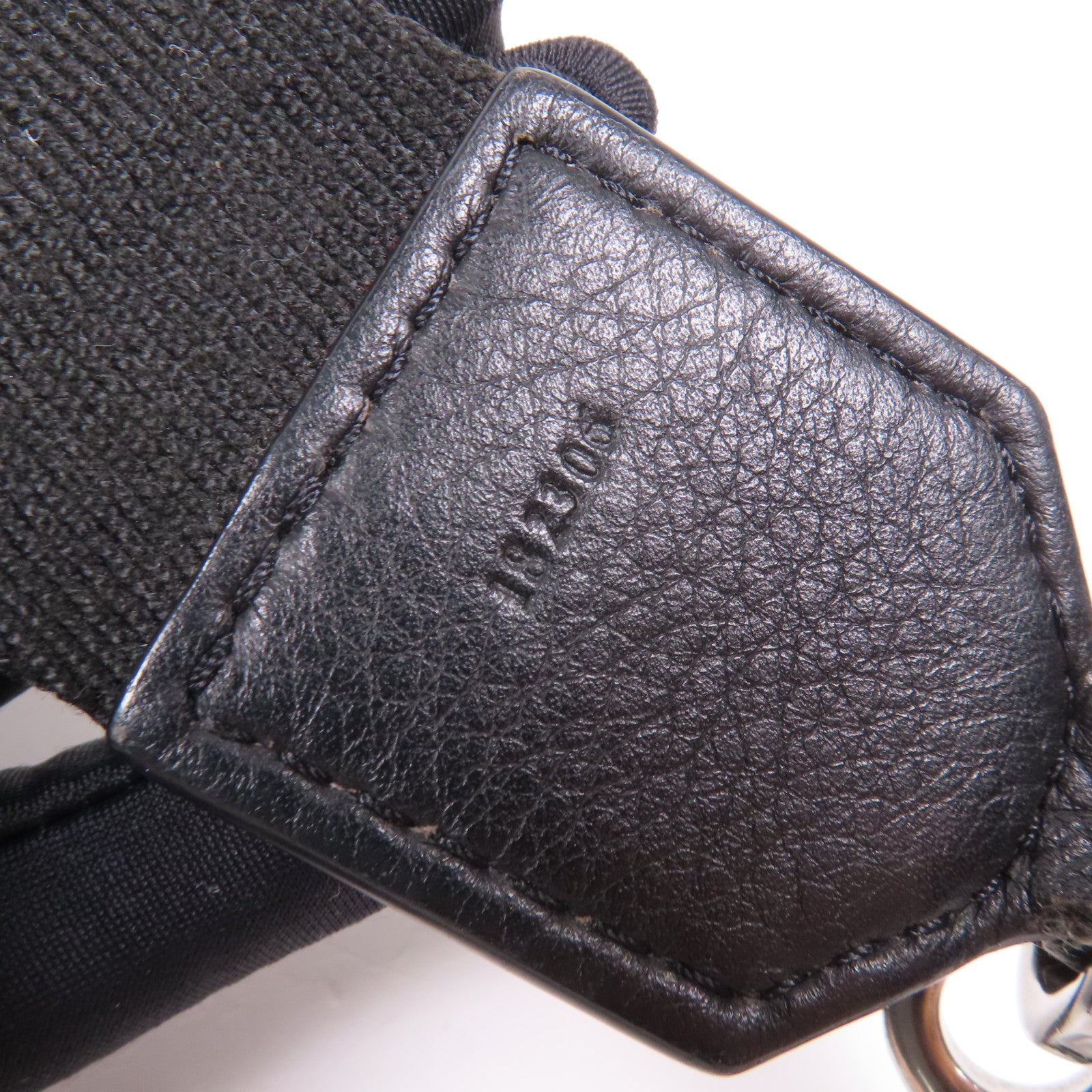 LOEWE 帆布Shoulder Strap銀扣肩帶