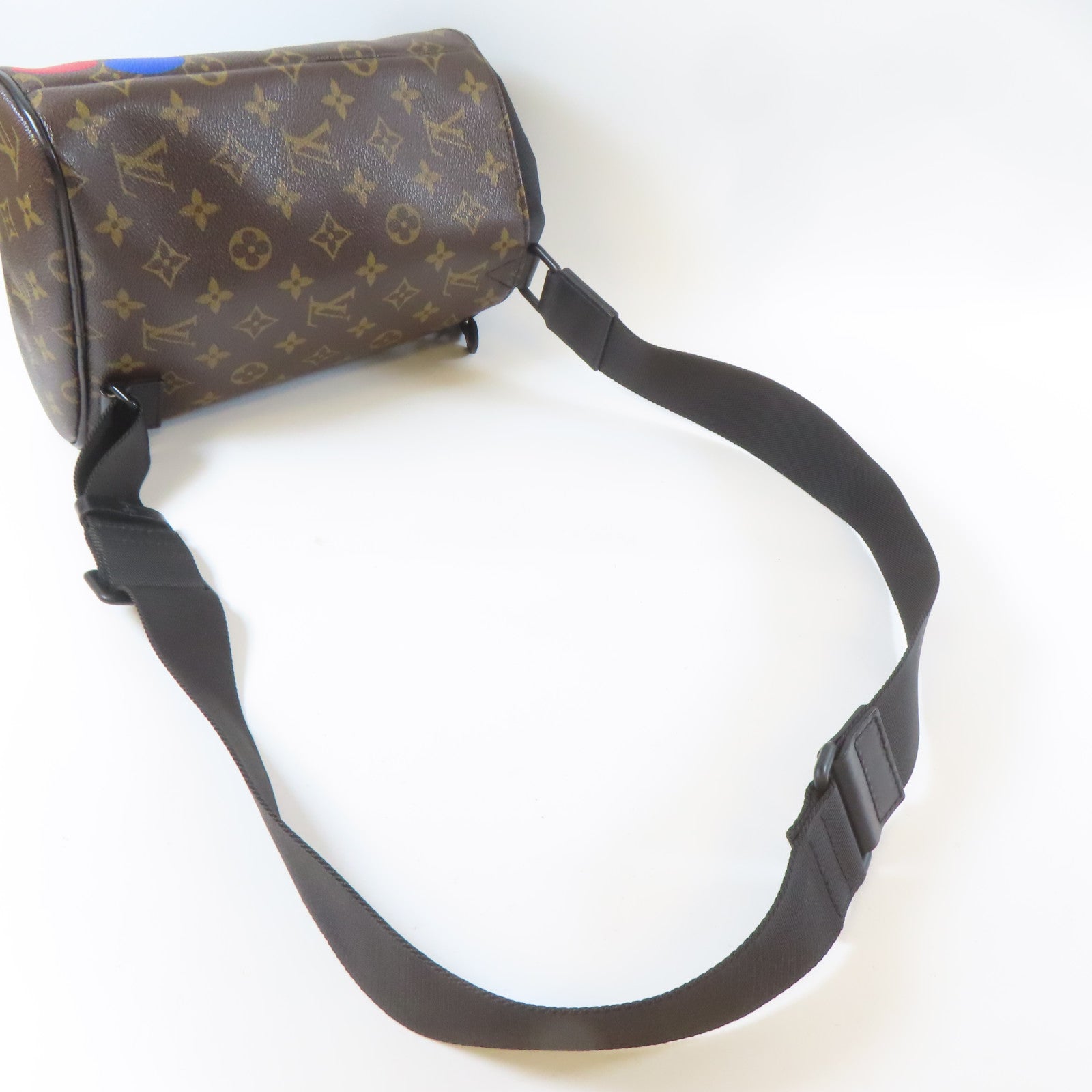 LOUIS VUITTON Monogram Chalk Sling黑扣肩背袋啡色