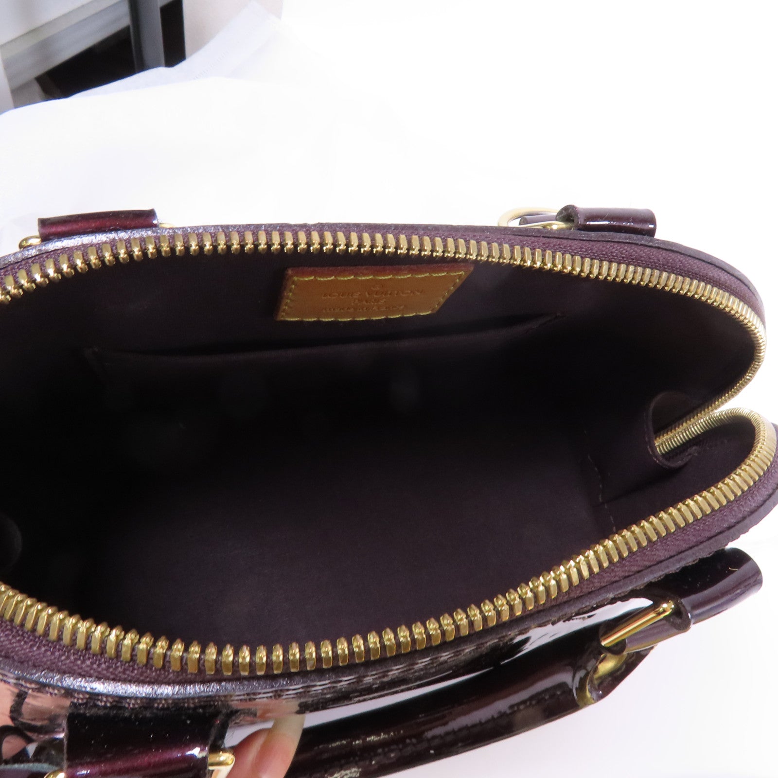 LOUIS VUITTON Vernis Alma BB金扣手挽肩背兩用袋