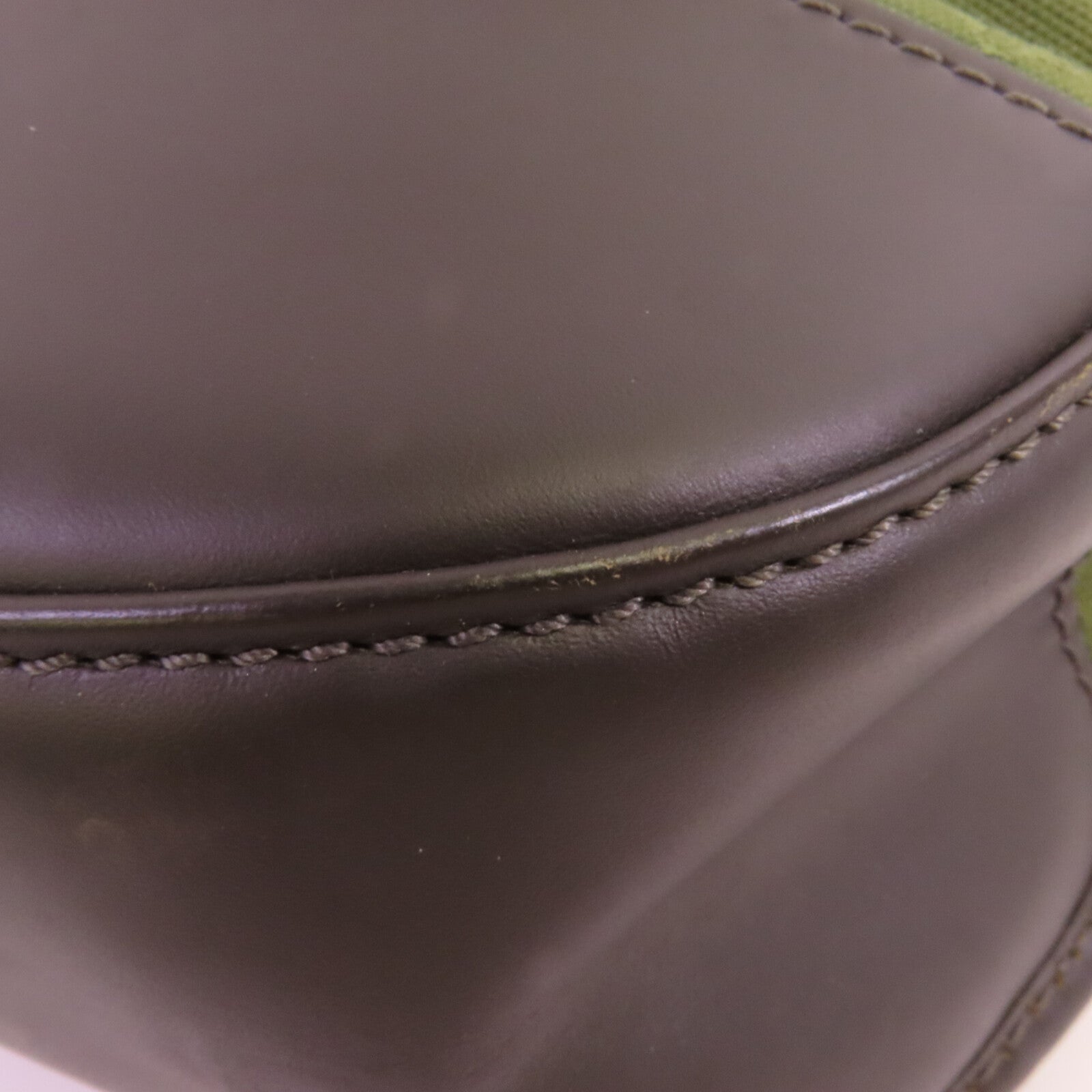 LOUIS VUITTON Monogram Mini Berangene金扣肩背袋