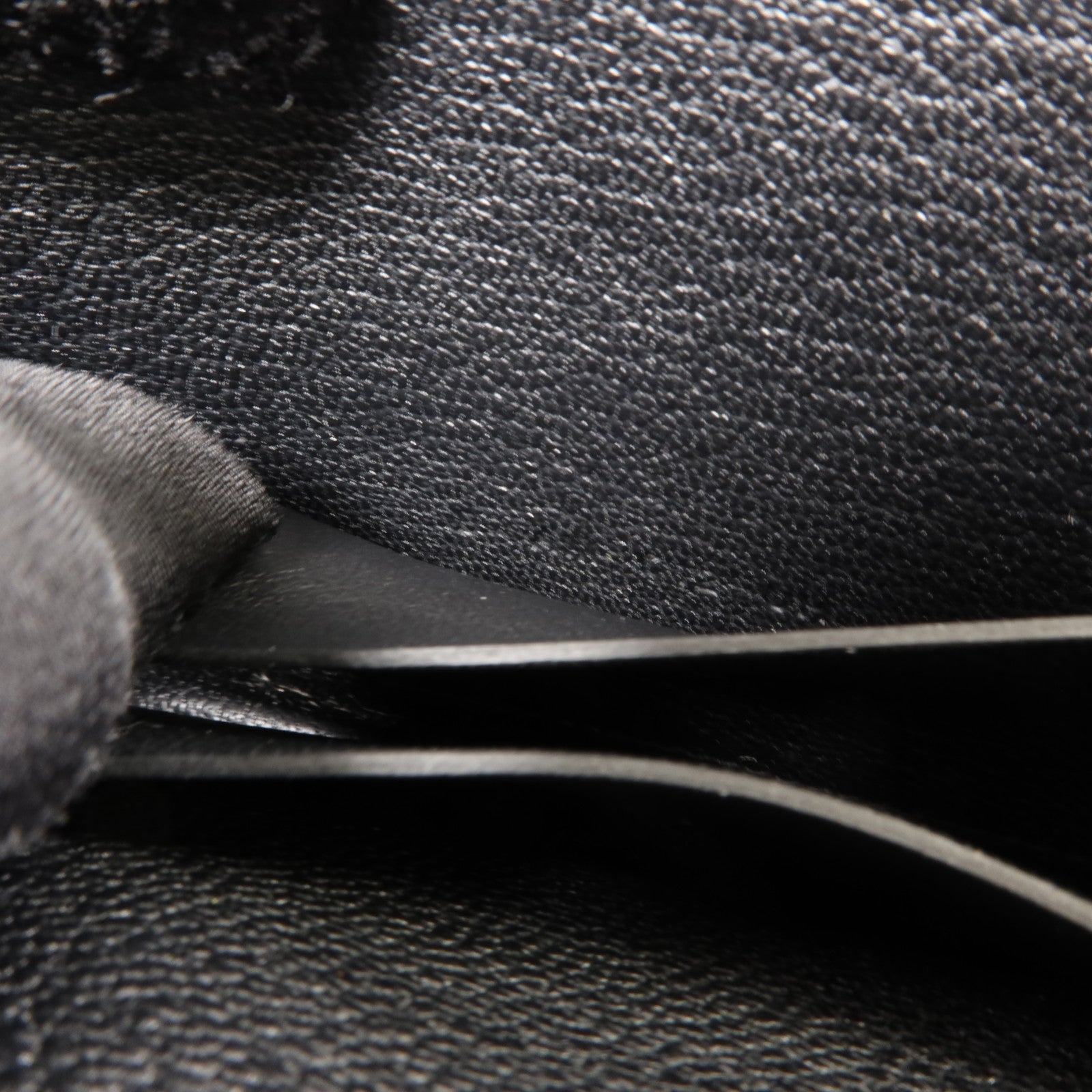 HERMES Chevre皮革Roulis Slim錢包Noir