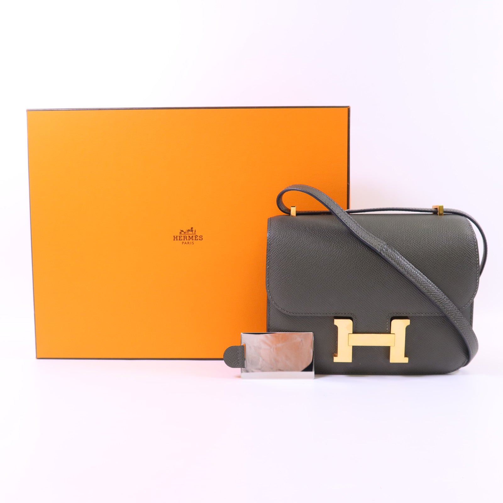 HERMES Veau Epsom皮革Constance Mini金扣肩背袋 Vert de Gris