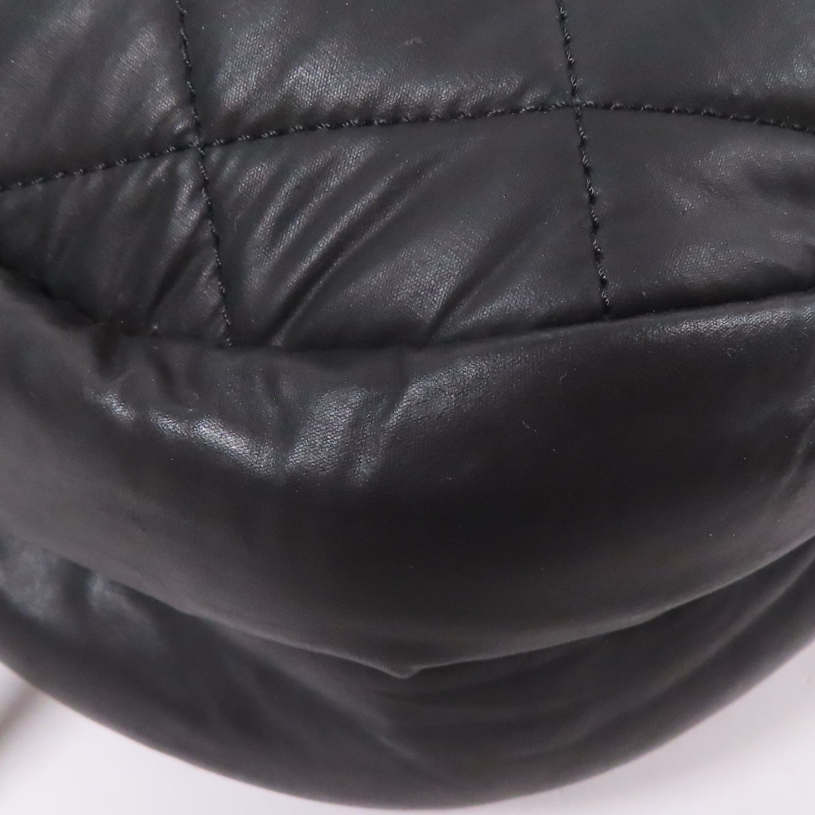 CHANEL 尼龍Coco Cocoon銀扣肩背袋