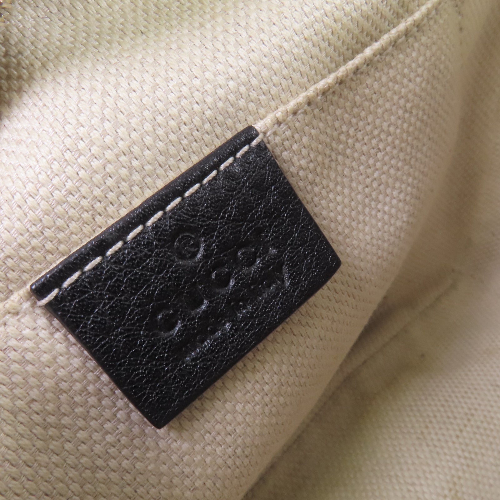GUCCI 牛皮皮革Soho Disco Shoulder Bag金扣肩背袋黑色