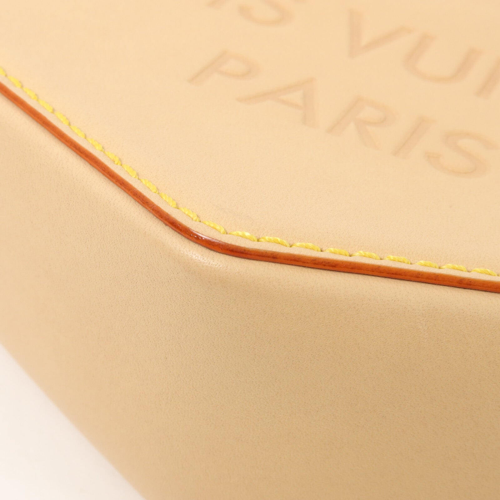 LOUIS VUITTON 牛皮皮革Pochette Ecusson手挽袋