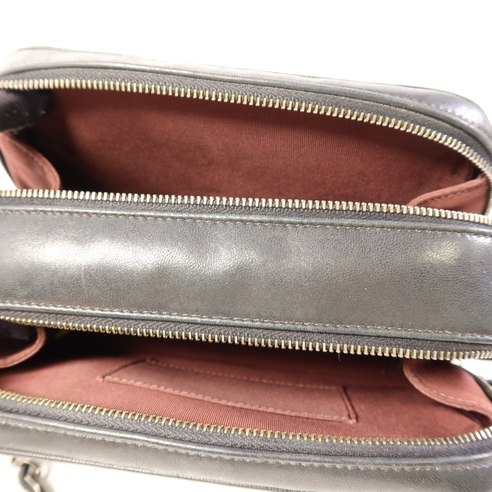 CHANEL 牛皮皮革Chain Shoulder Bag銀扣鏈帶肩背袋