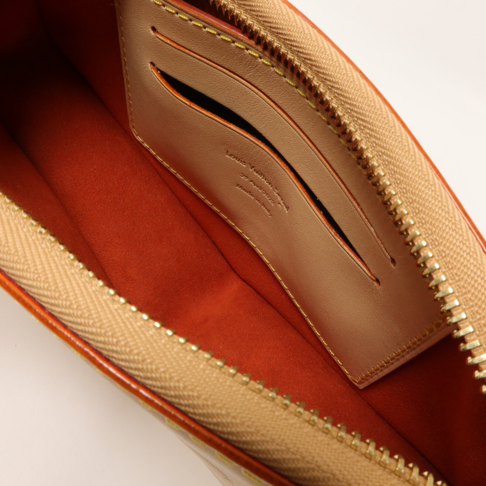 LOUIS VUITTON 牛皮皮革Pochette Ecusson手挽袋