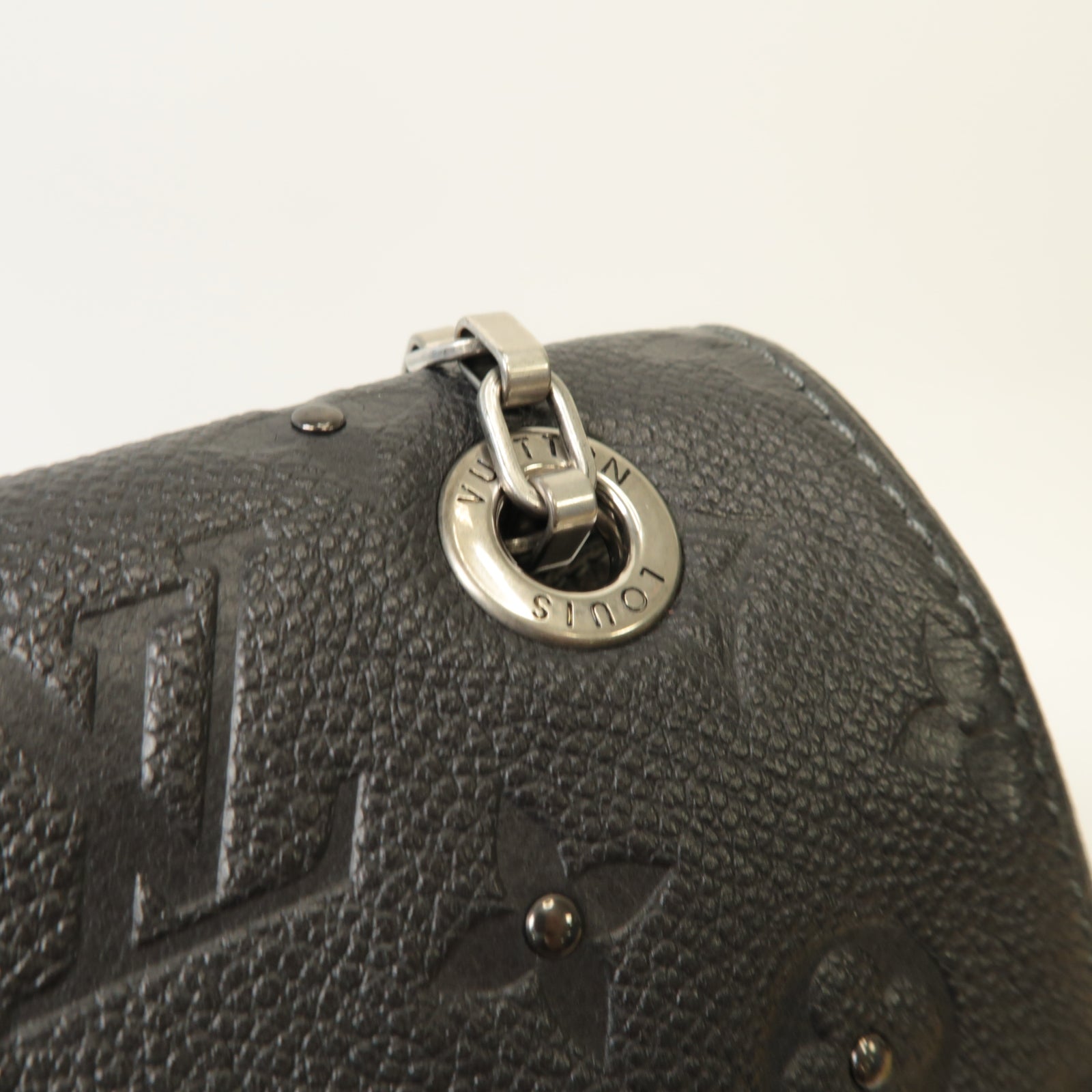LOUIS VUITTON Monogram Empreinte Saint-Germain MM銀扣鏈帶肩背袋黒色