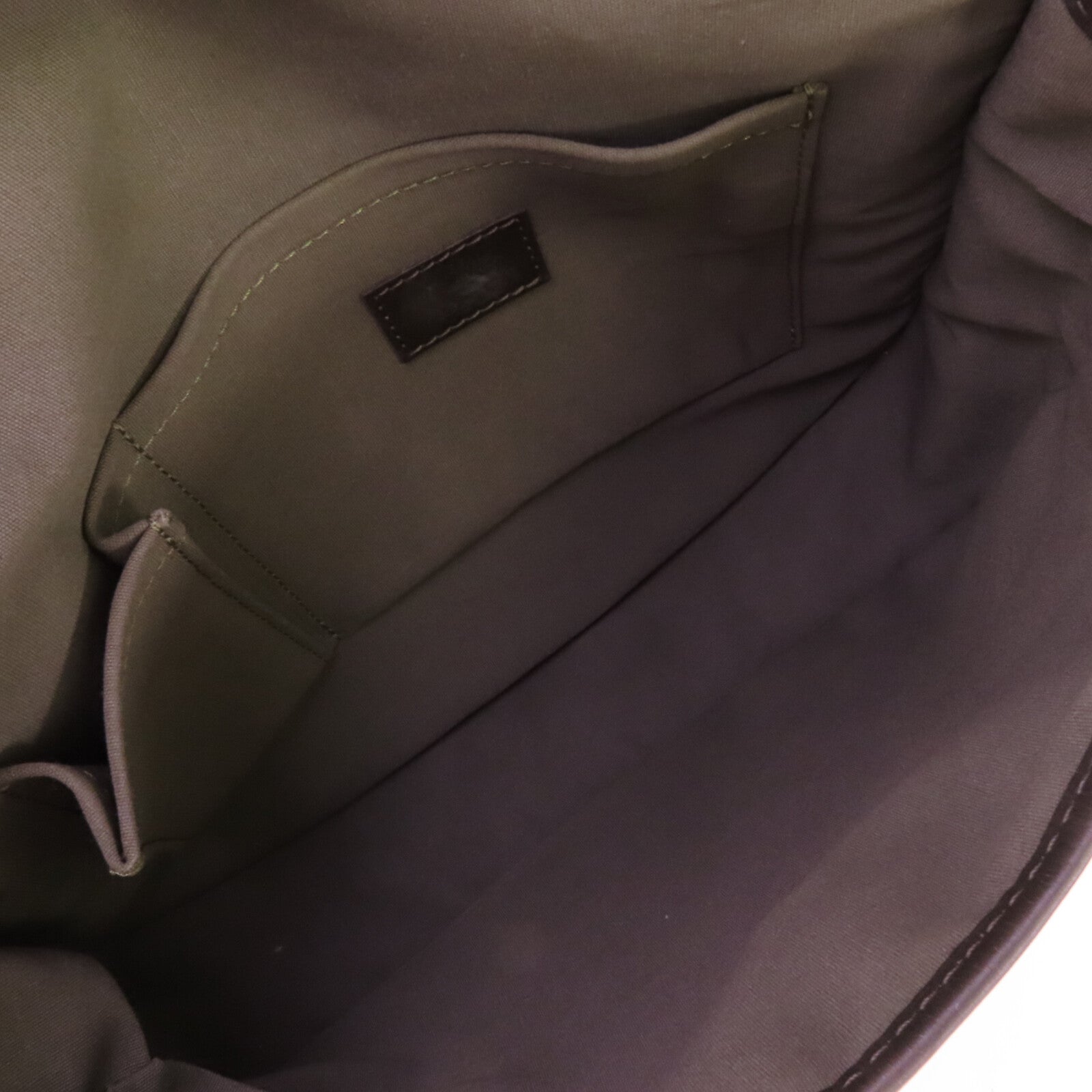 LOUIS VUITTON Monogram Mini Berangene金扣肩背袋