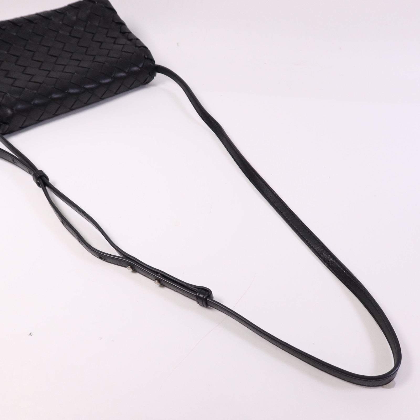 BOTTEGA VENETA 牛皮皮革Shoulder Bag銀扣肩背袋