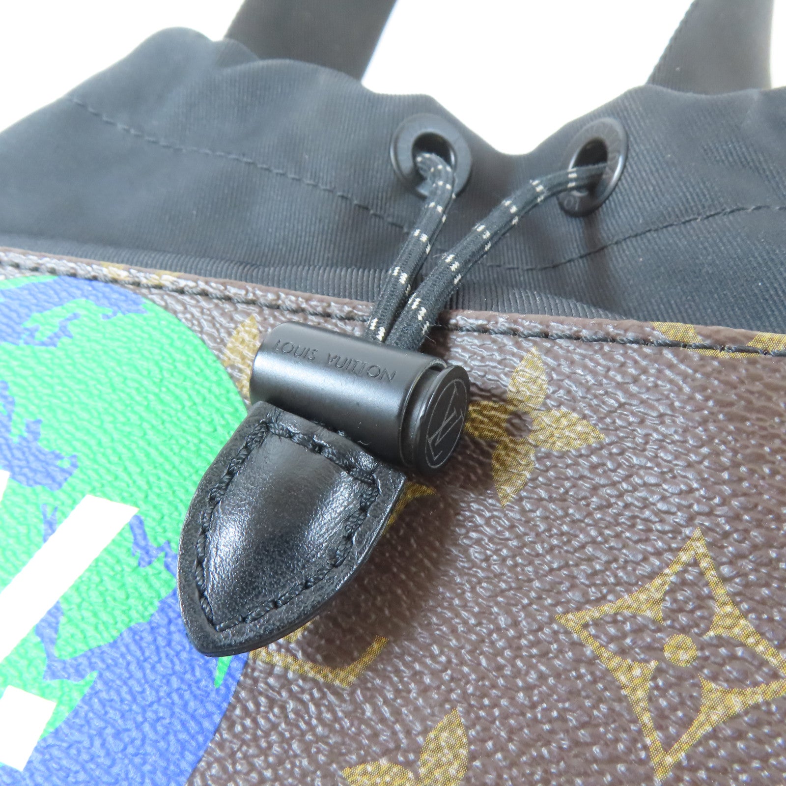 LOUIS VUITTON Monogram Chalk Sling黑扣肩背袋啡色