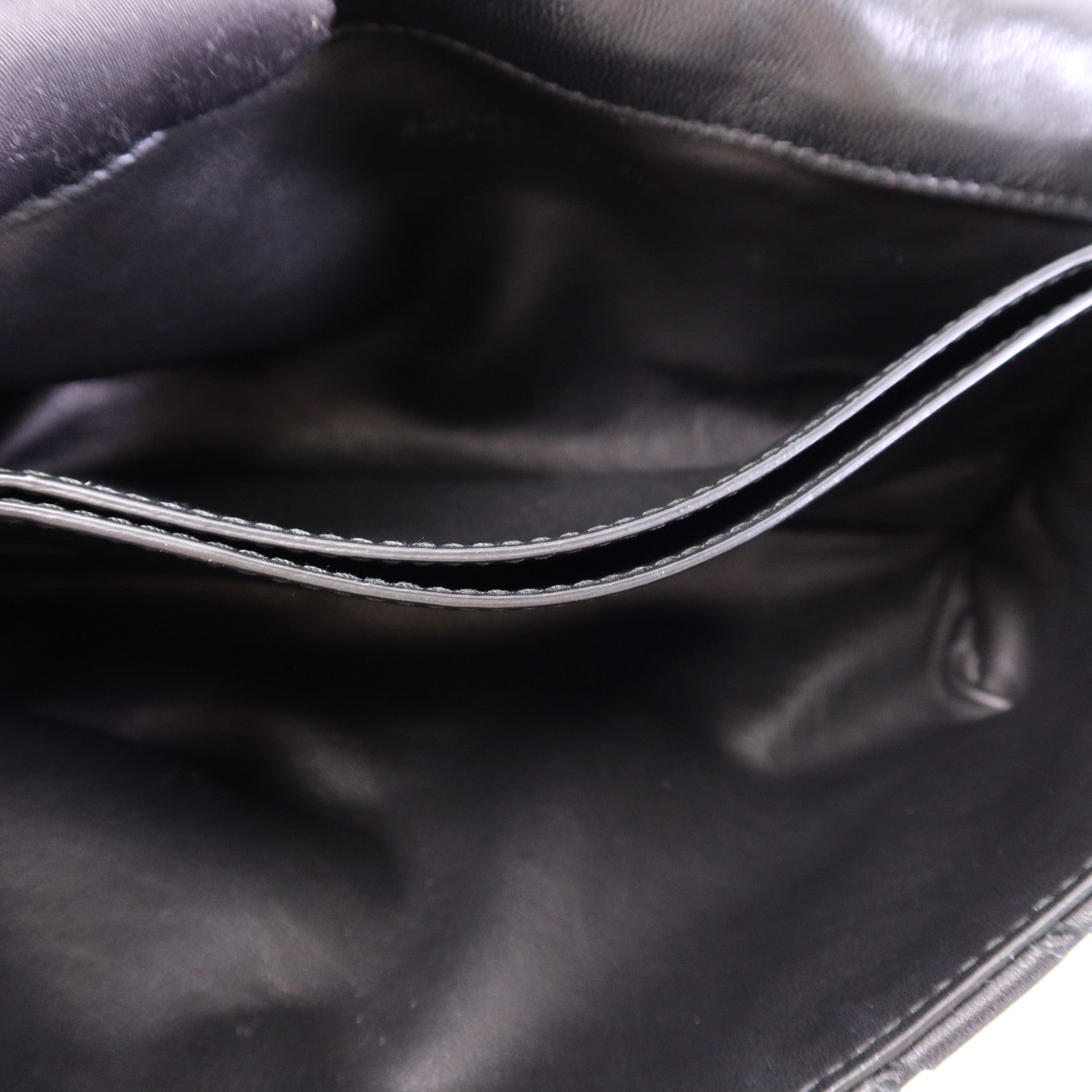 BOTTEGA VENETA 牛皮皮革Shoulder Bag銀扣肩背袋