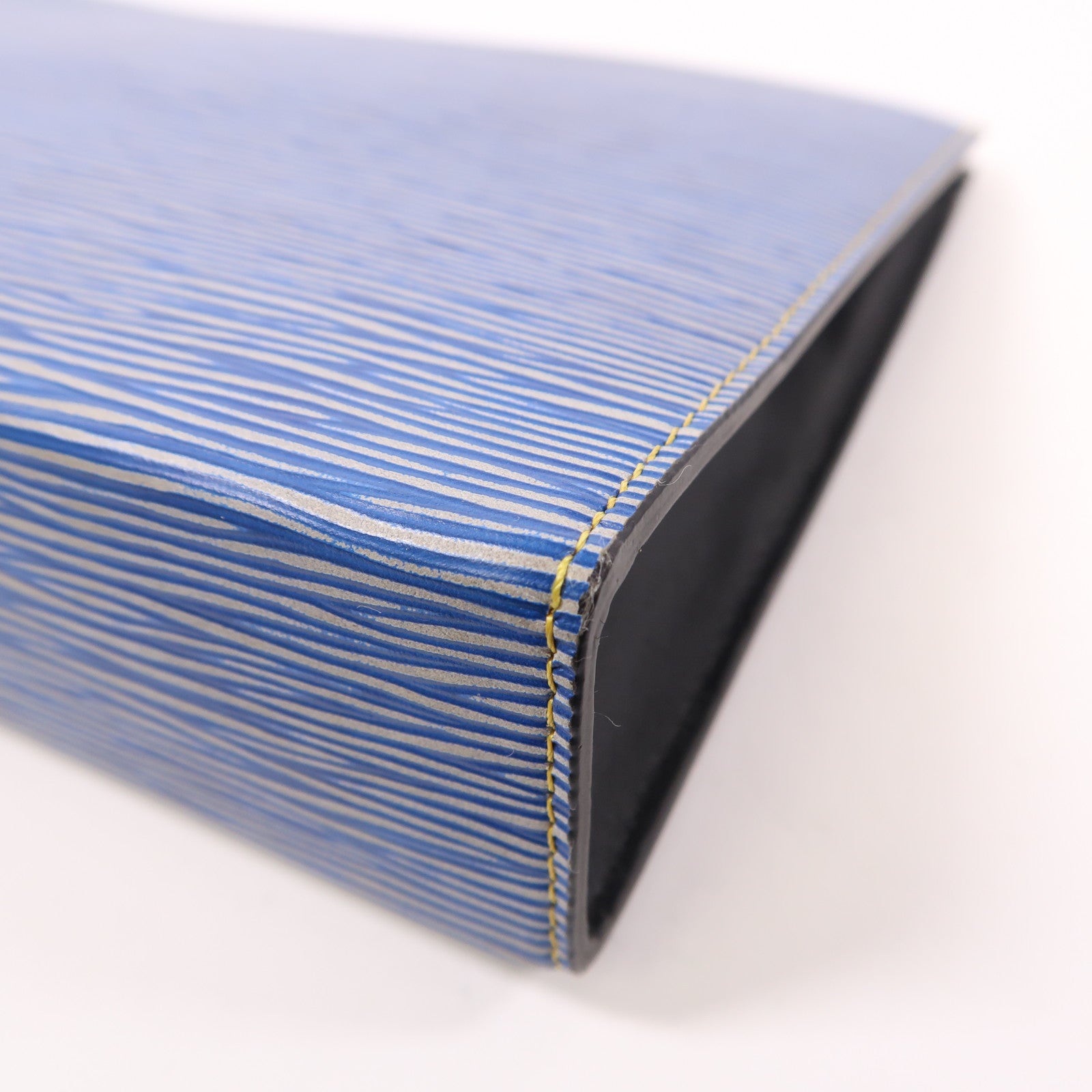 LOUIS VUITTON LV SHW Poche Toilette Pouch M54654 Epi Blue