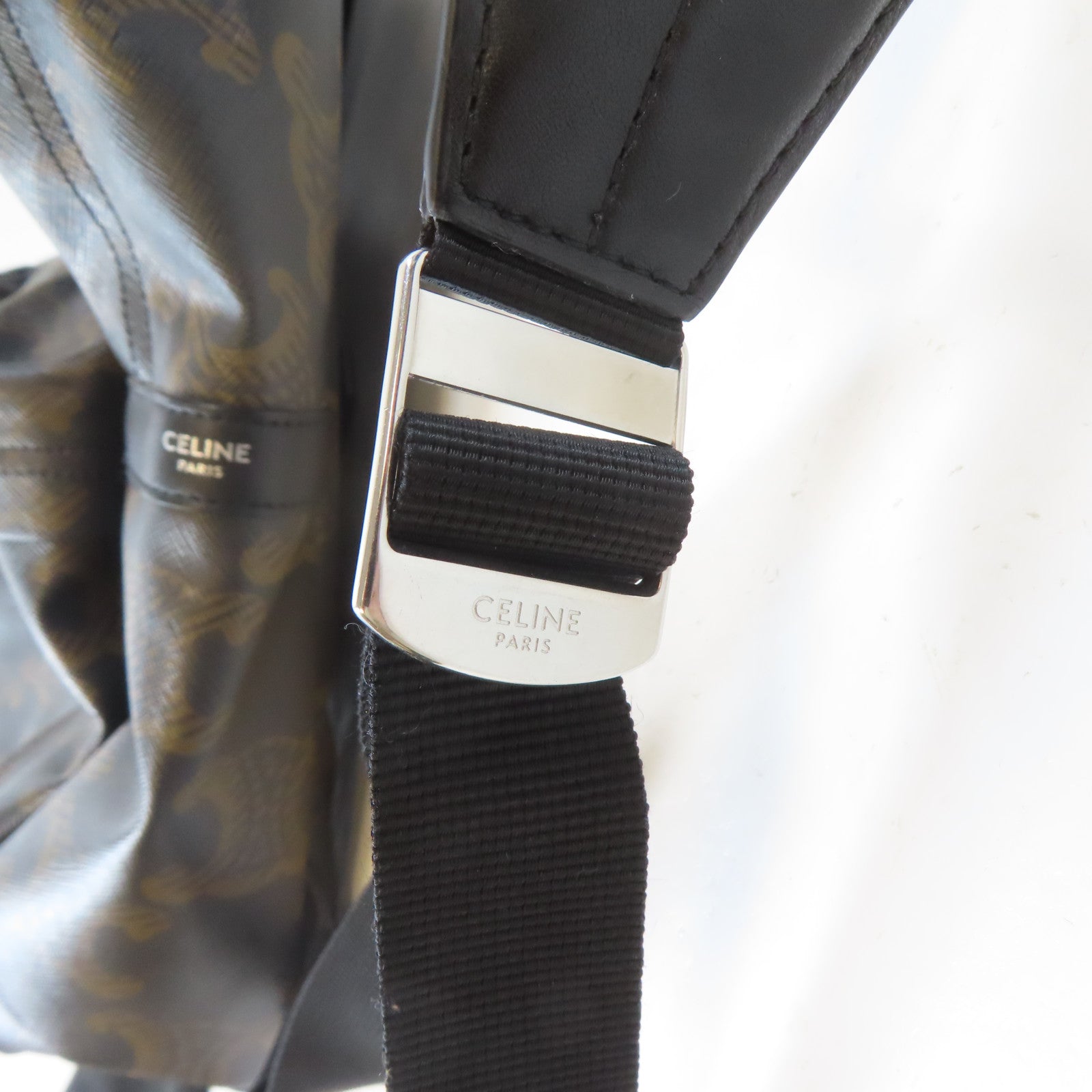 CELINE 塗層帆布Triomphe Backpack銀扣背包啡色