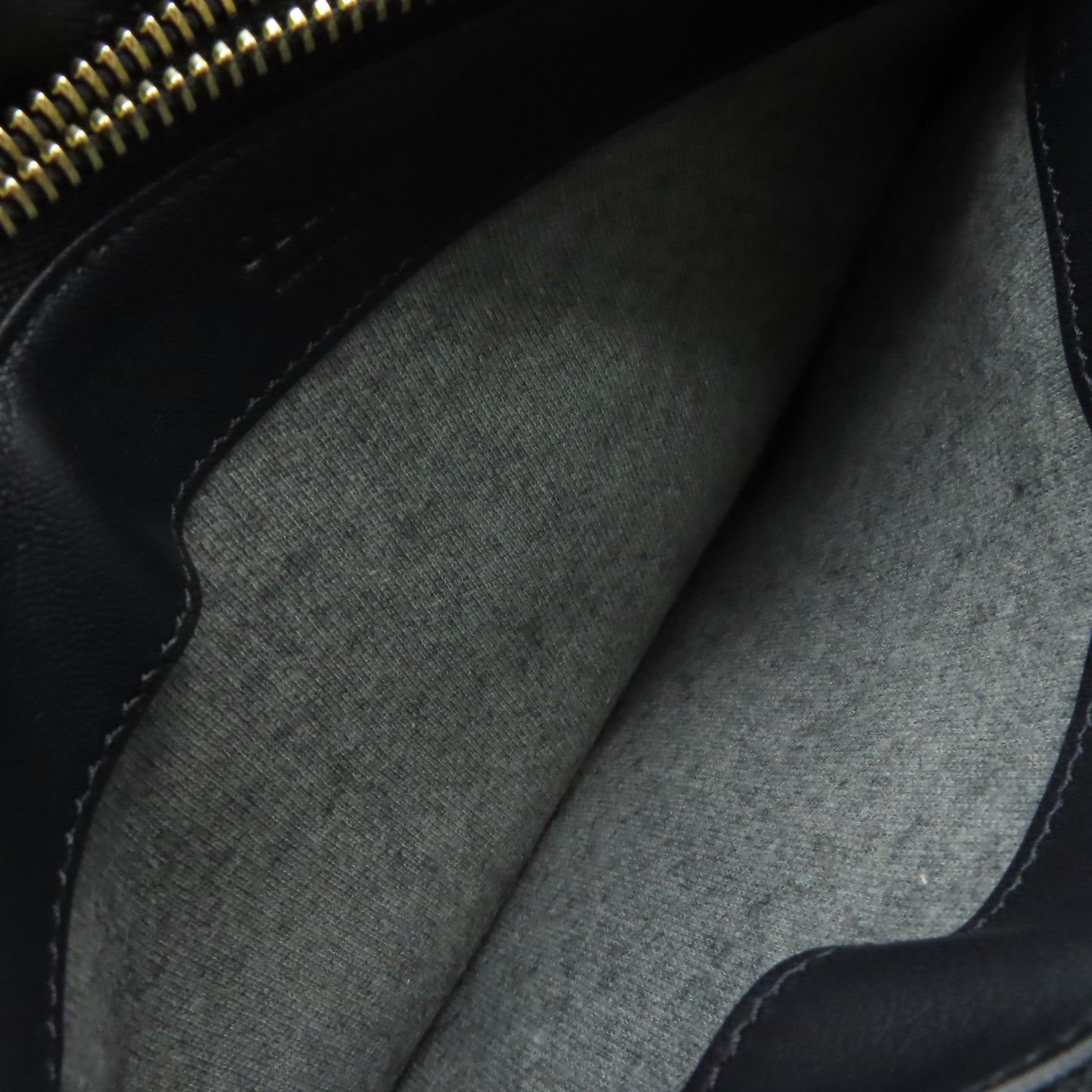 CELINE 羊皮皮革Trio Shoulder Bag肩背袋黑色