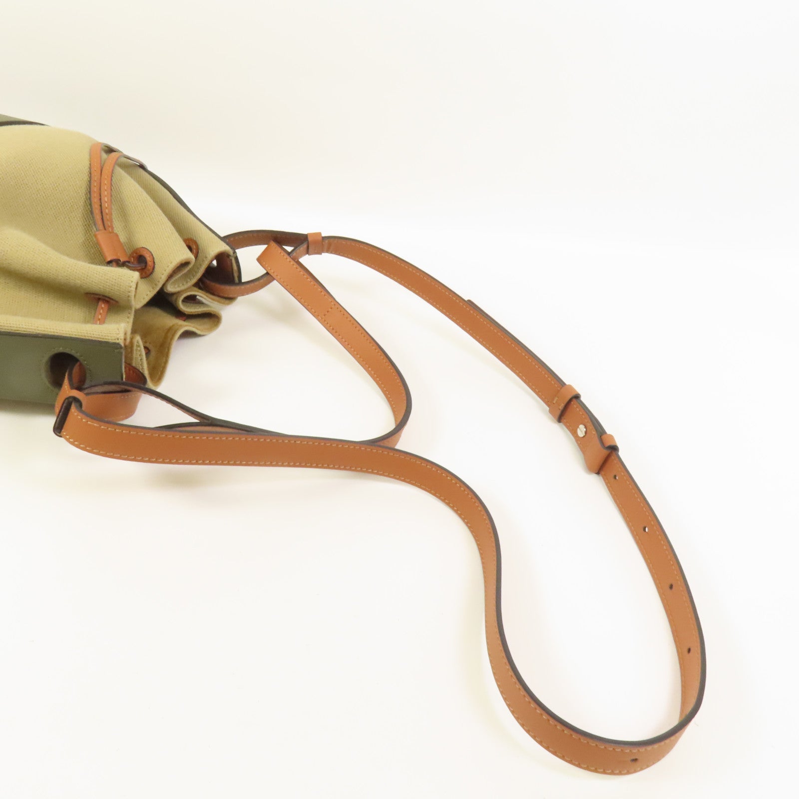 LOEWE 帆布/牛皮皮革Balloon肩背袋