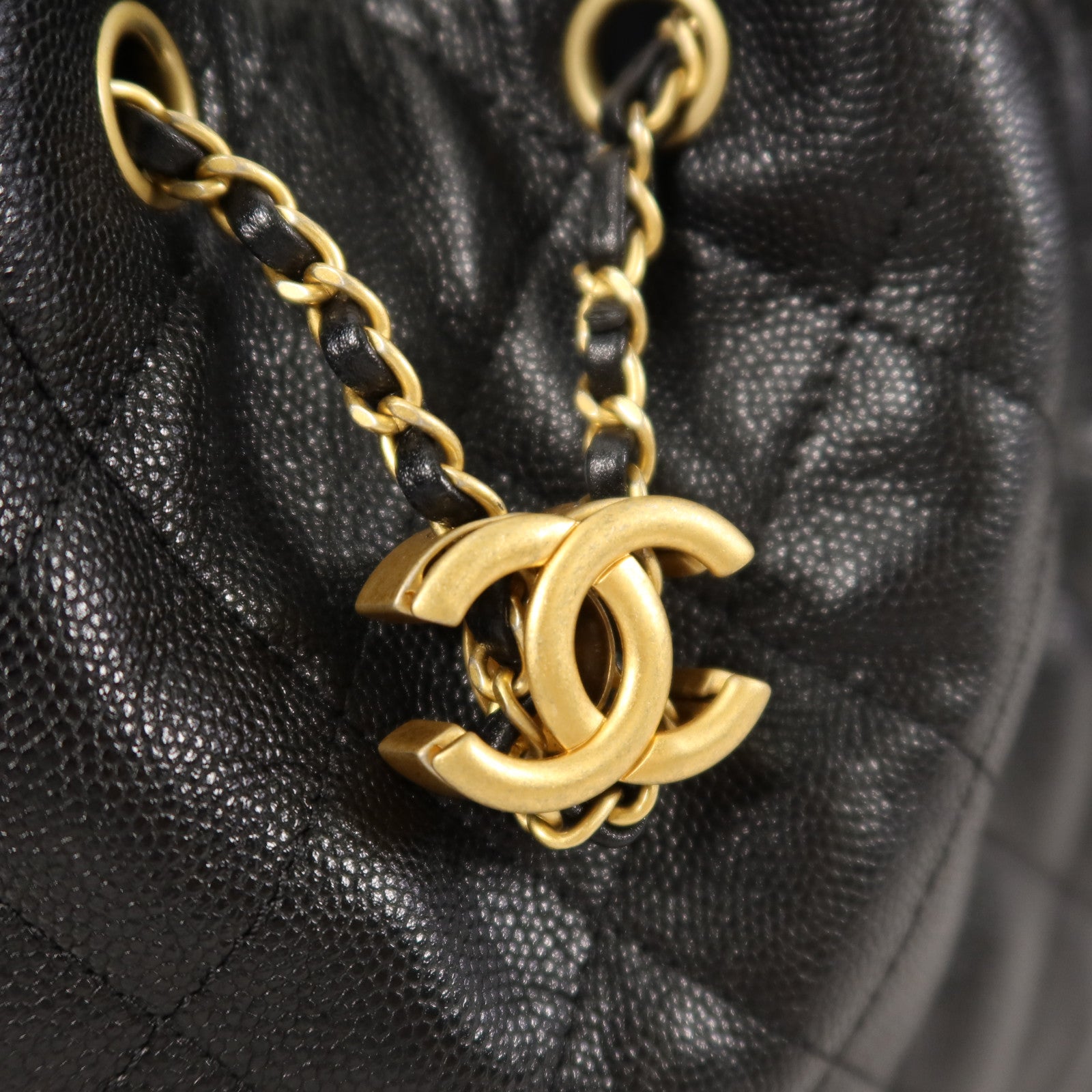 CHANEL 牛皮皮革Chanel 25 Small鏈帶肩背袋