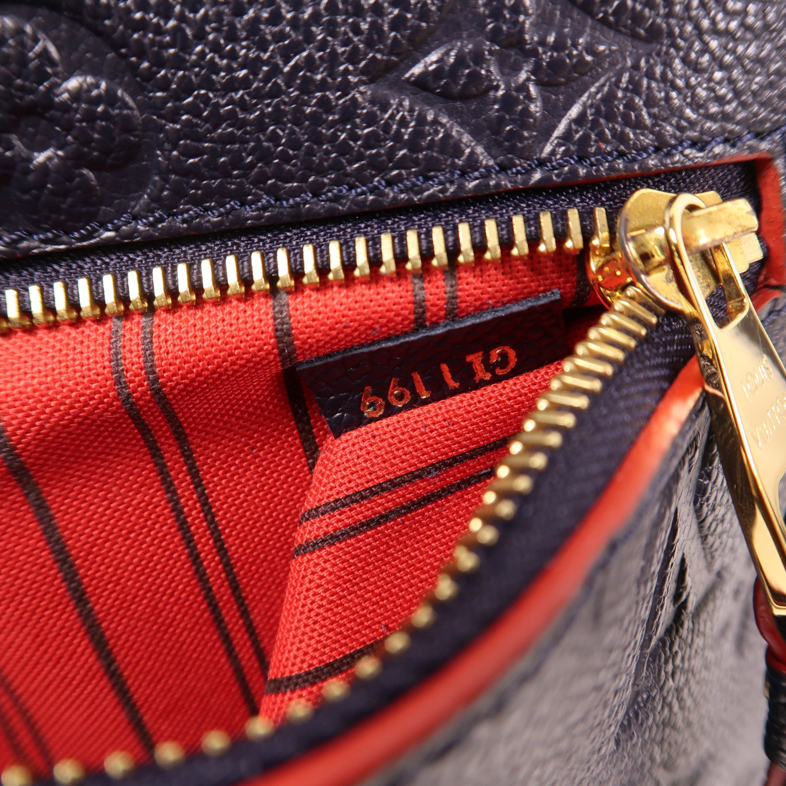 LOUIS VUITTON Monogram Empreinte Pochette Metis金扣手挽肩背兩用袋深藍色
