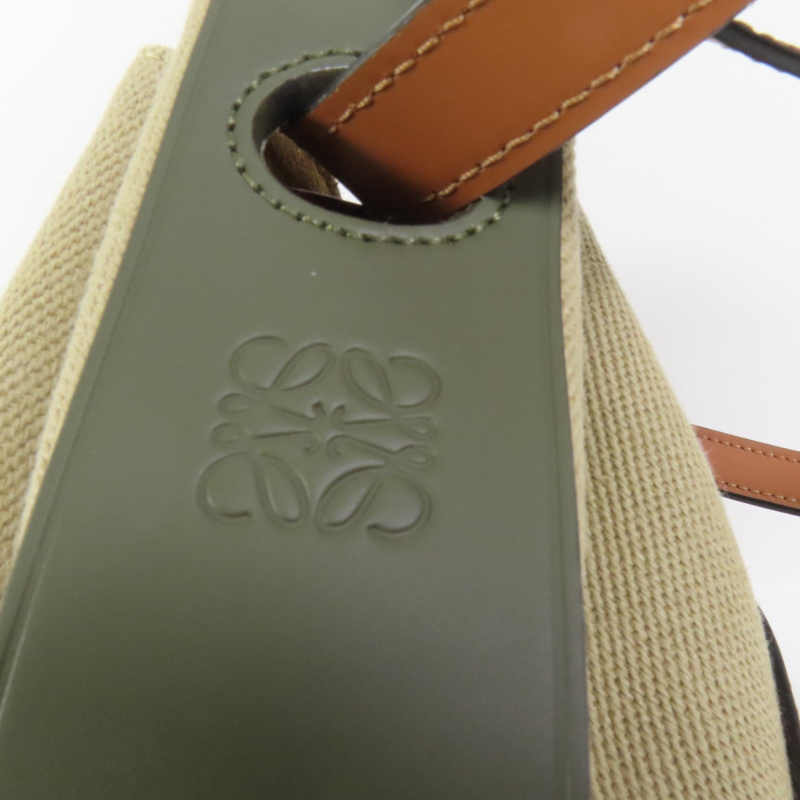 LOEWE 帆布/牛皮皮革Balloon肩背袋