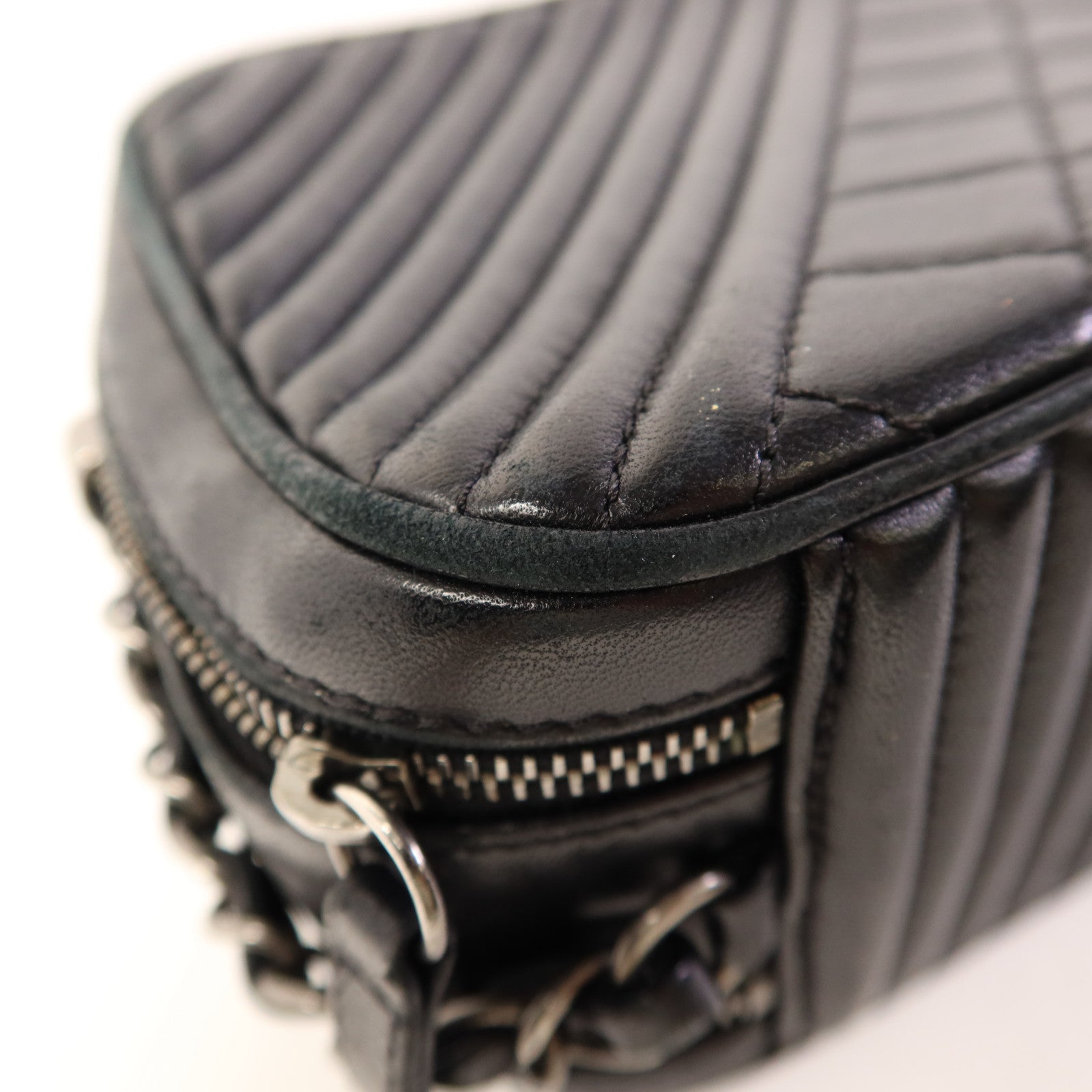 CHANEL 牛皮皮革Chain Shoulder Bag銀扣鏈帶肩背袋