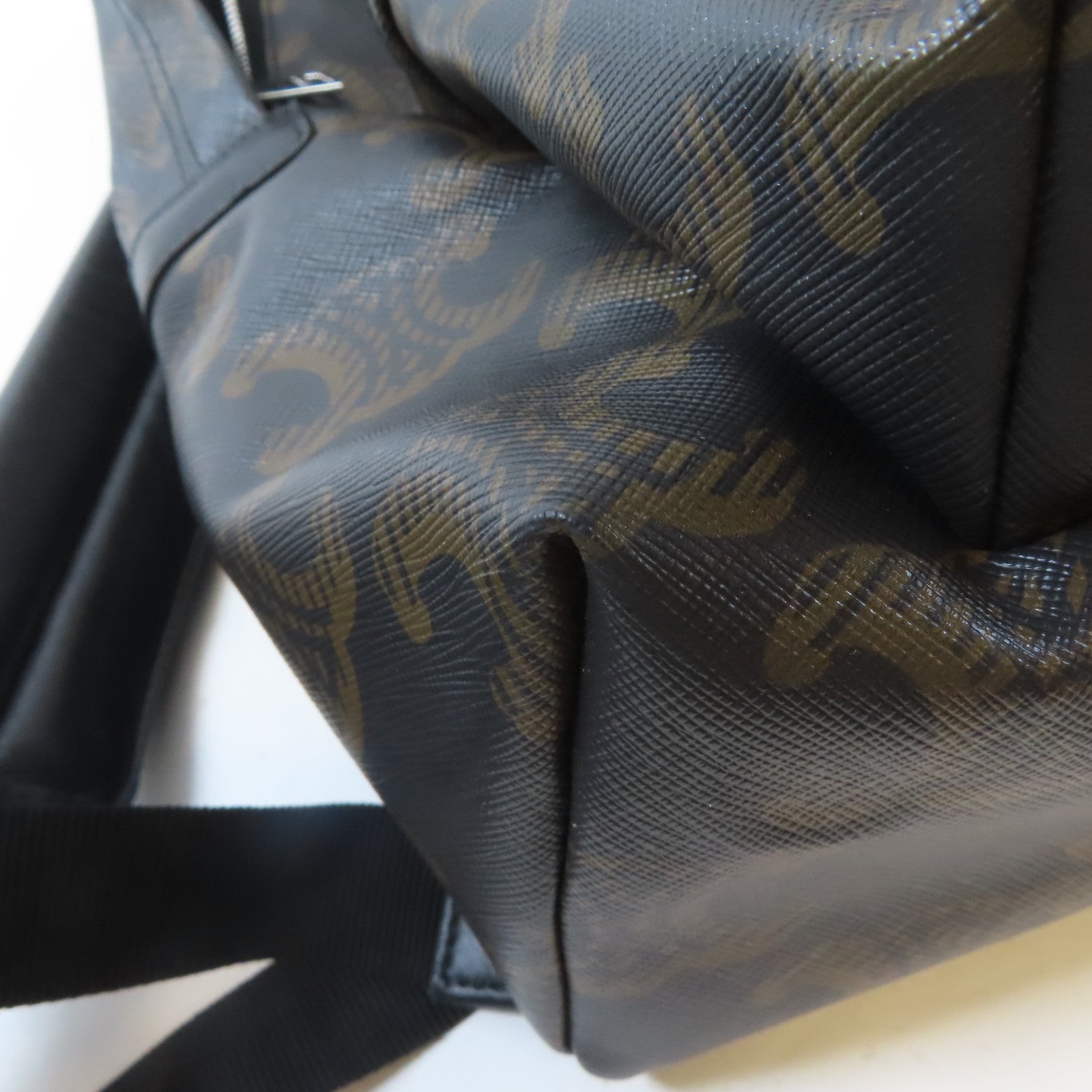 CELINE 塗層帆布Triomphe Backpack銀扣背包啡色