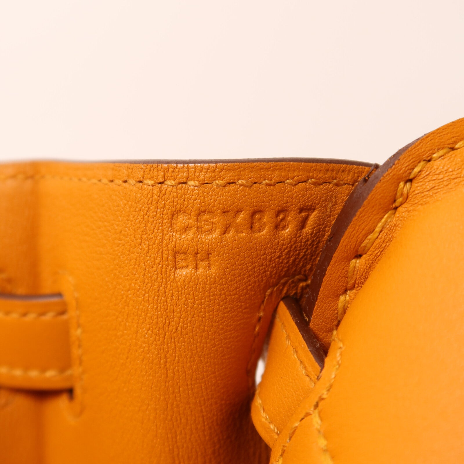 HERMES Swift皮革Birkin 25金扣手挽袋Apricot