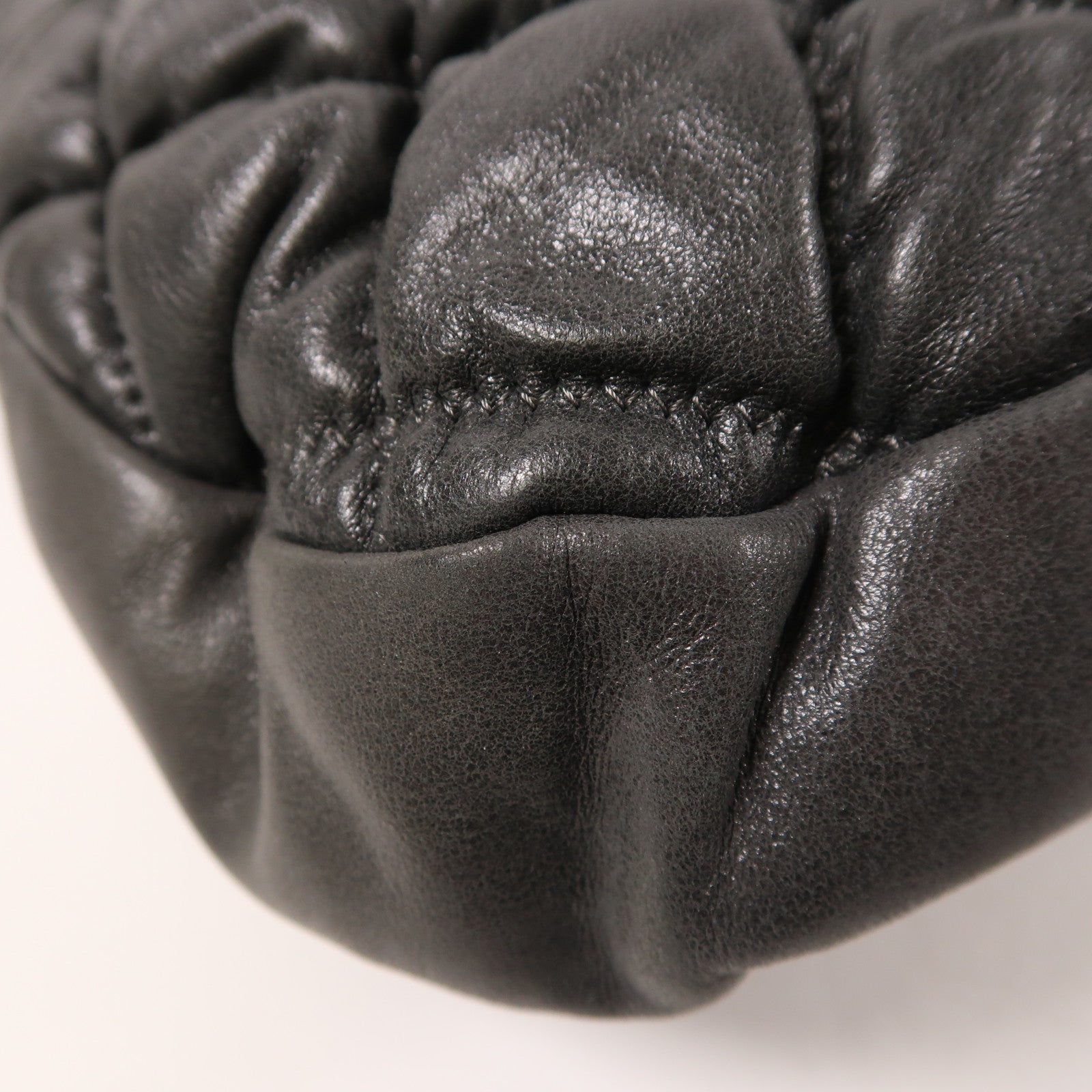 CHANEL 羊皮皮革Shoulder Bag銀扣肩背袋