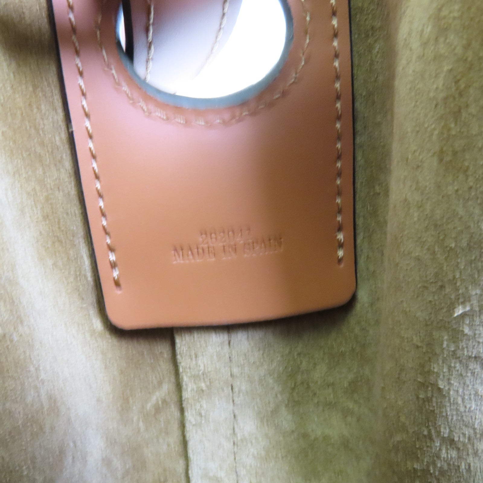 LOEWE 帆布/牛皮皮革Balloon肩背袋