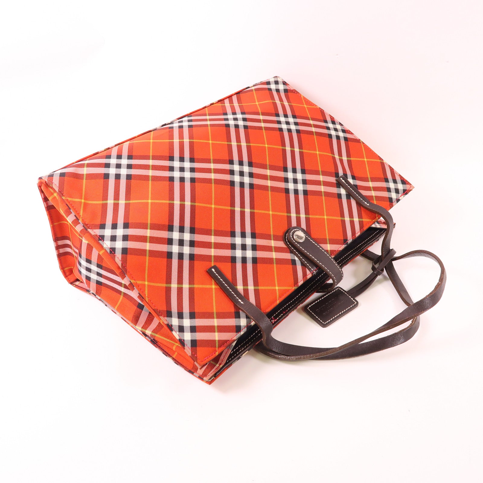 BURBERRY 尼龍Hand Bag銀扣手挽袋