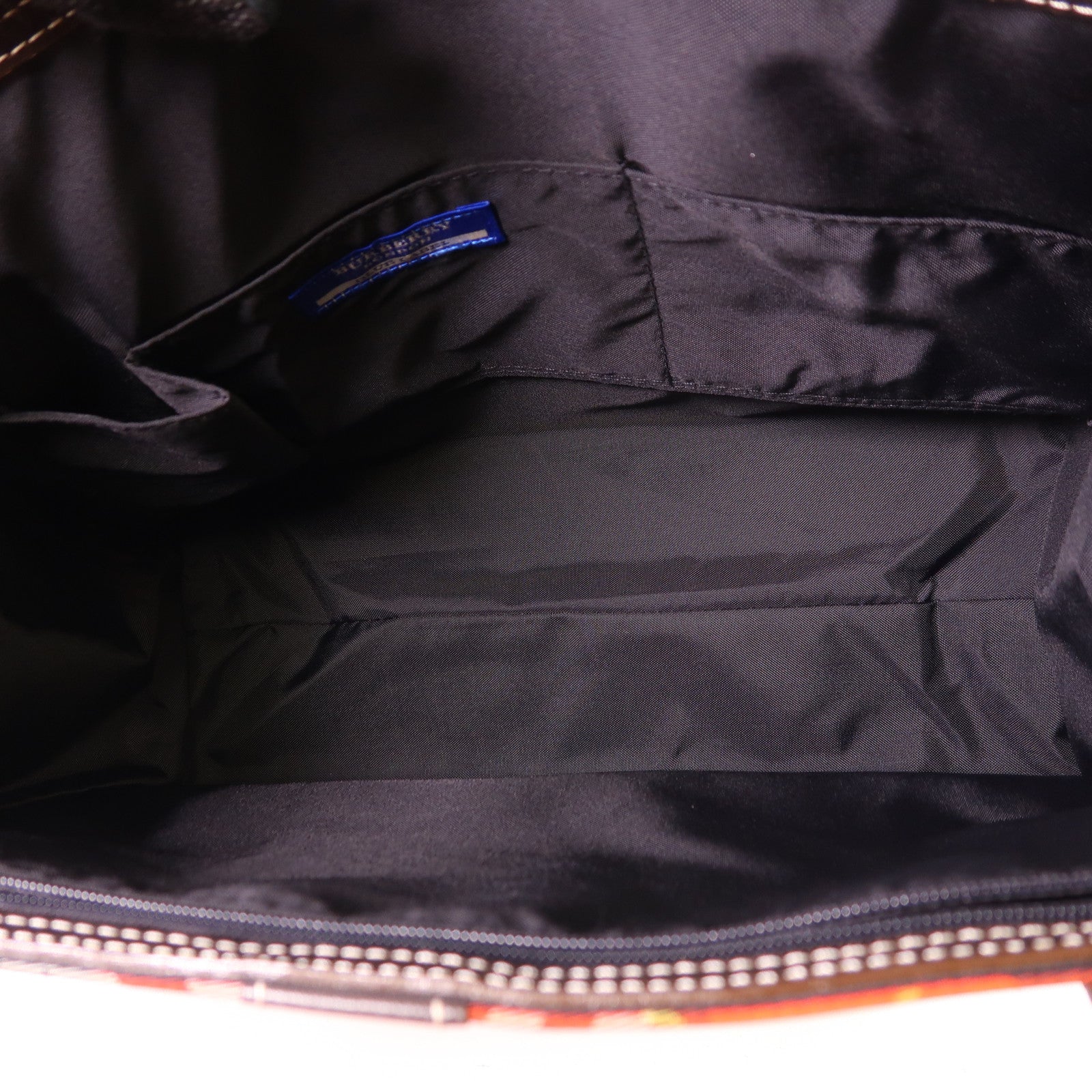 BURBERRY 尼龍Hand Bag銀扣手挽袋