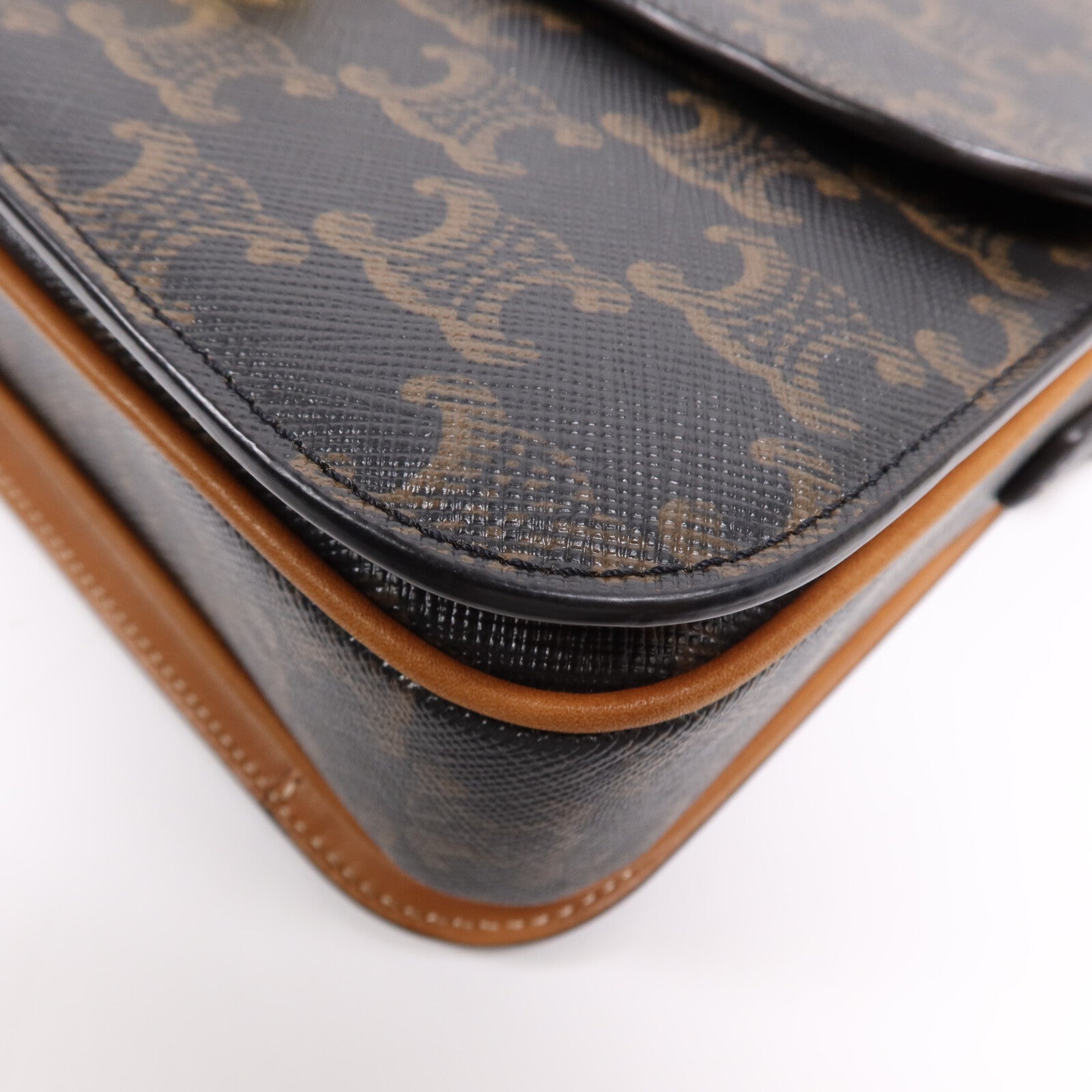 CELINE 塗層帆布Triomphe 22金扣肩背袋