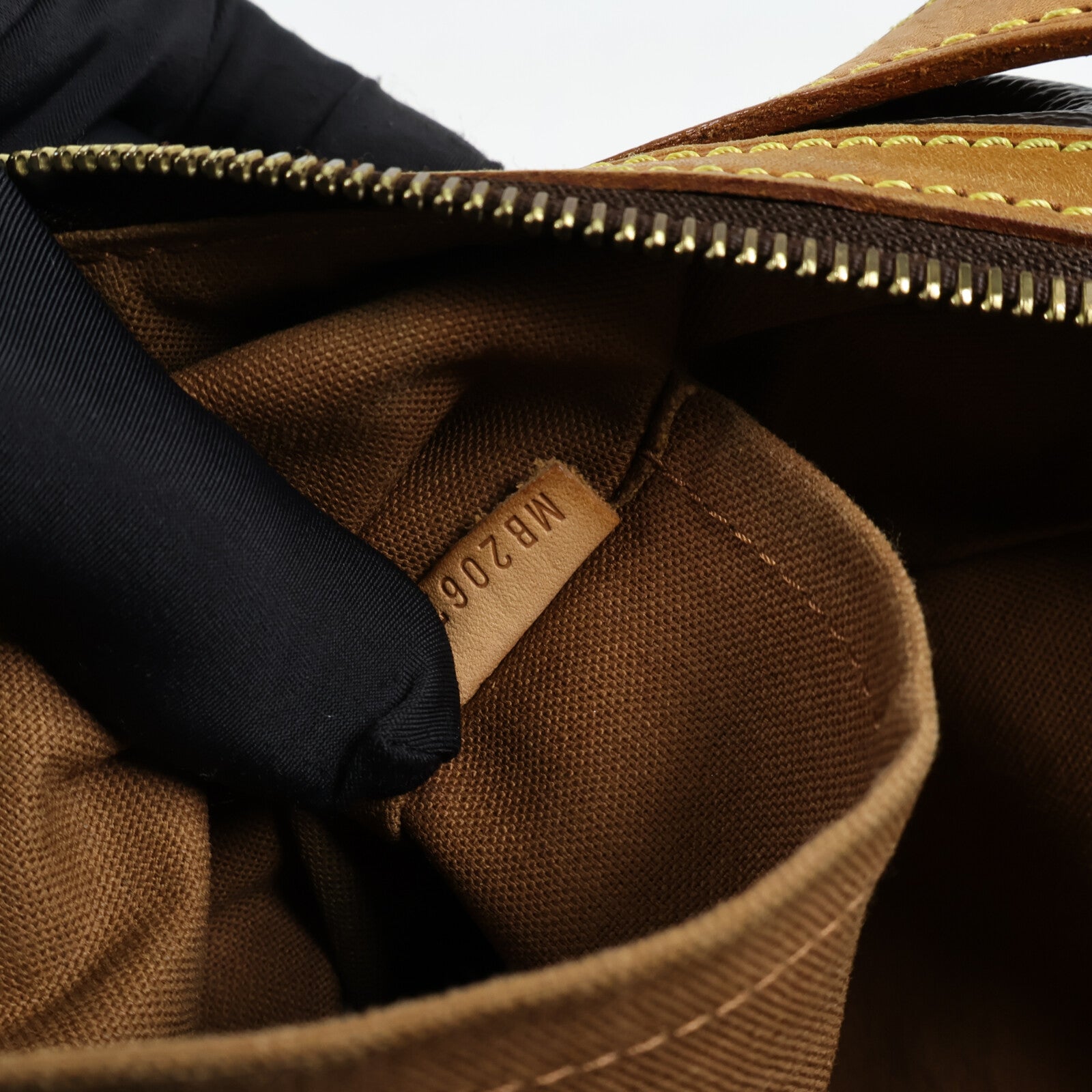 LOUIS VUITTON Monogram Tulum GM肩背袋