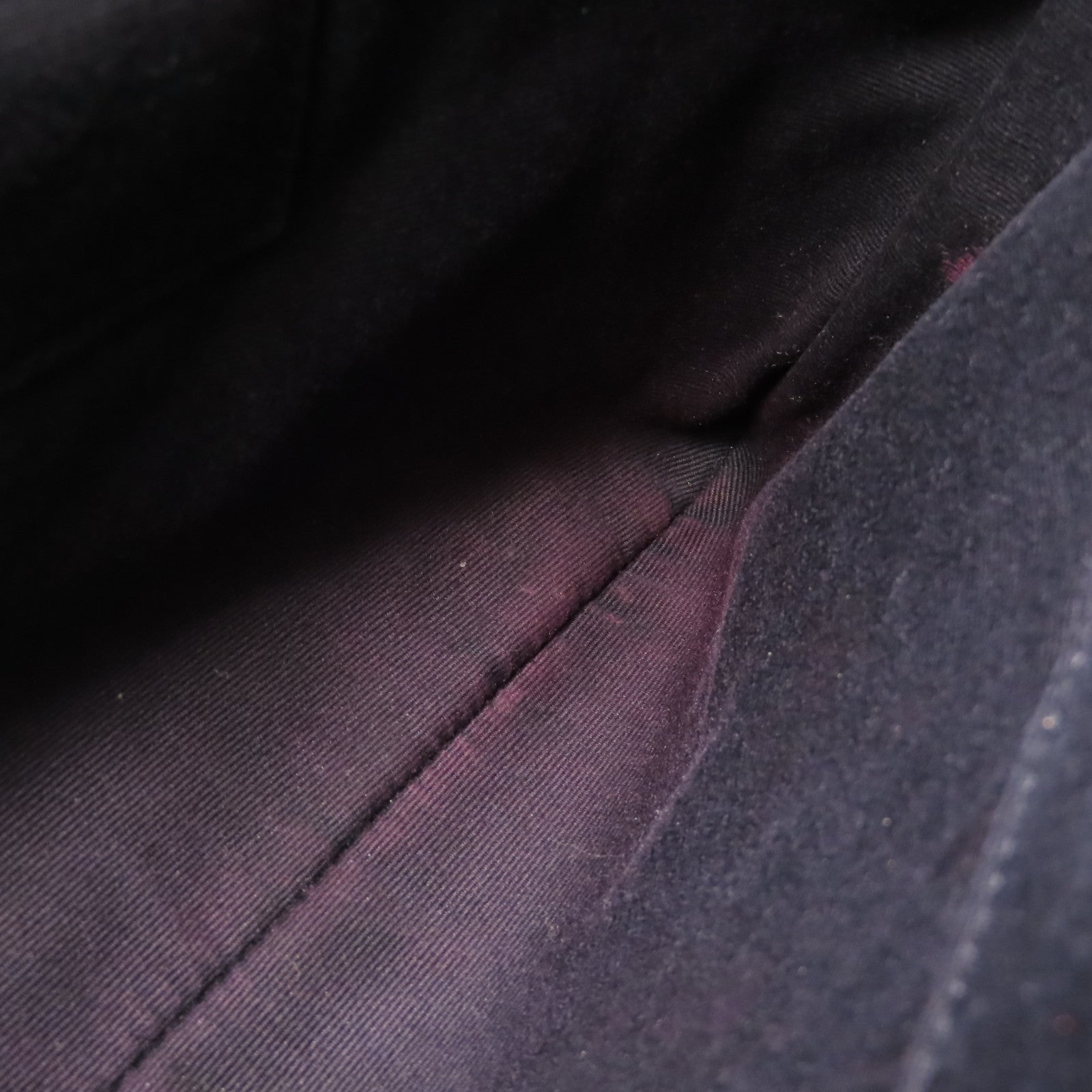 SAINT LAURENT 牛皮皮革Clutch銀扣手拿包