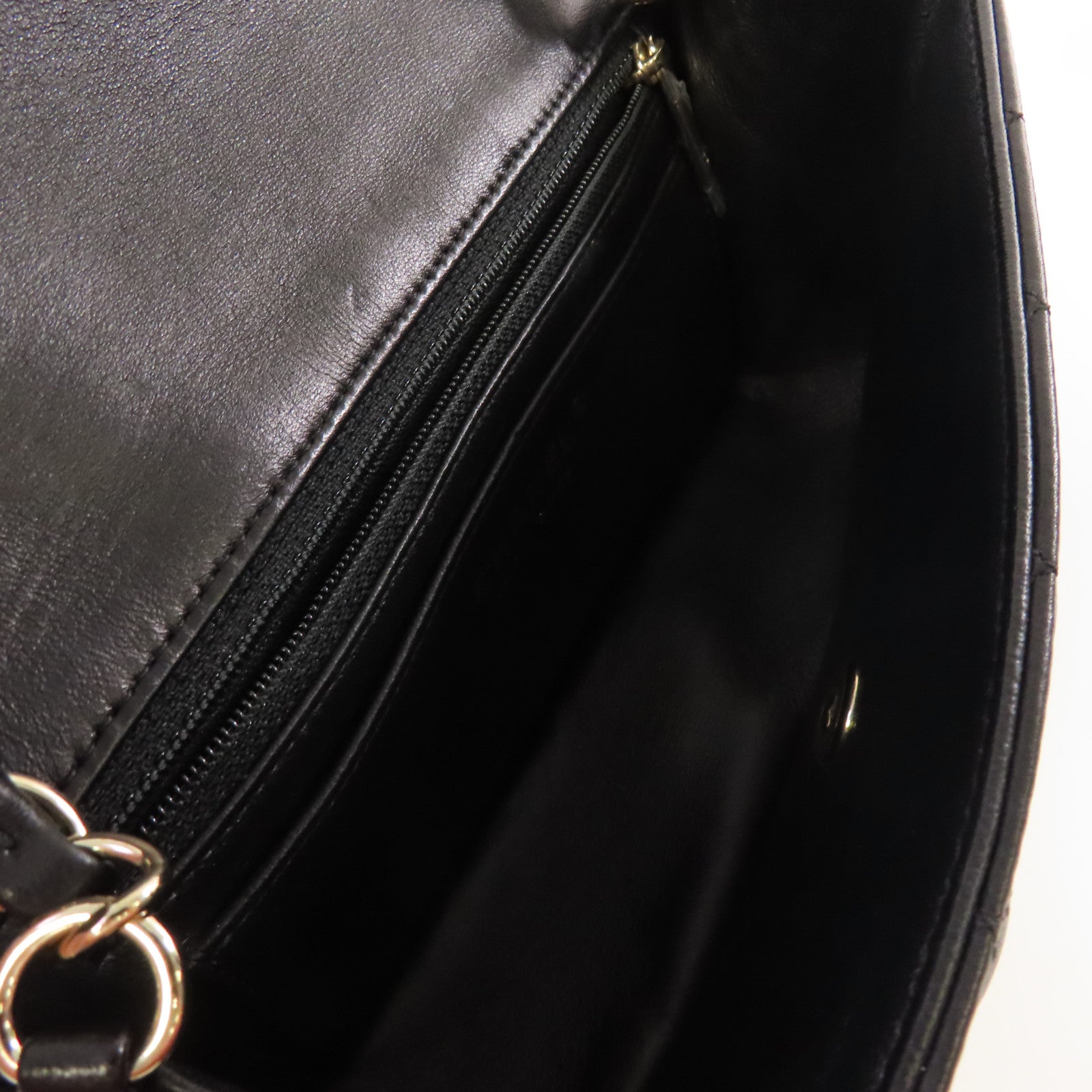 CHANEL 菱格羊皮皮革Classic 20cm Chain Shoulder Bag銀扣鏈帶肩背袋黑色