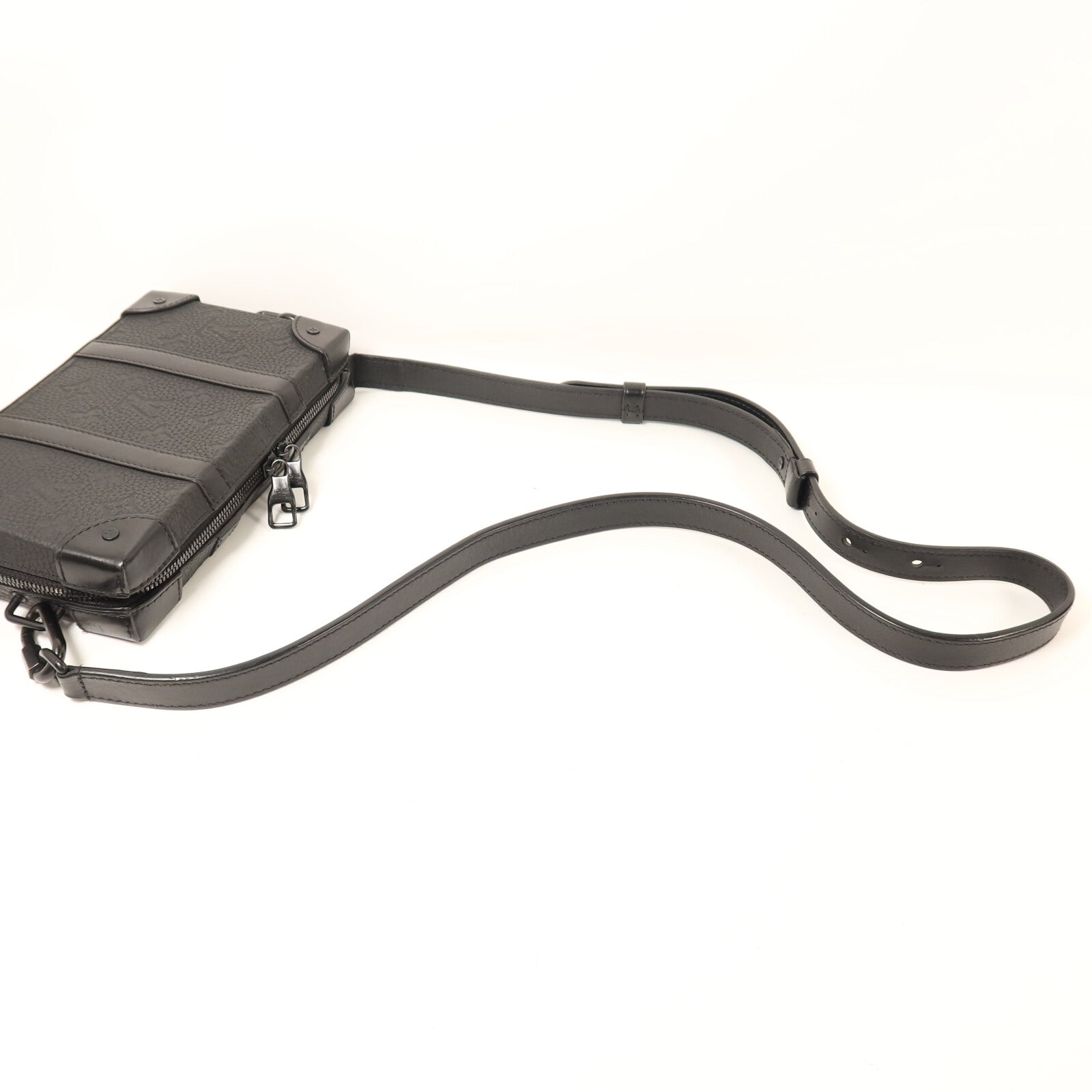 LOUIS VUITTON Monogram Taurillon Soft Trunk肩背袋