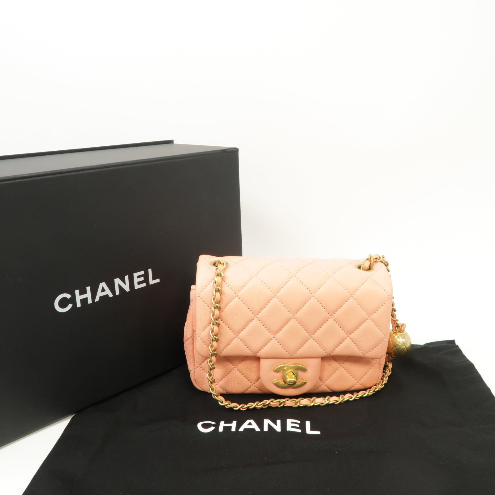 CHANEL 菱格羊皮皮革Classic Flap Mini 17cm Chain Shoulder Bag金扣鏈帶肩背袋深藍色