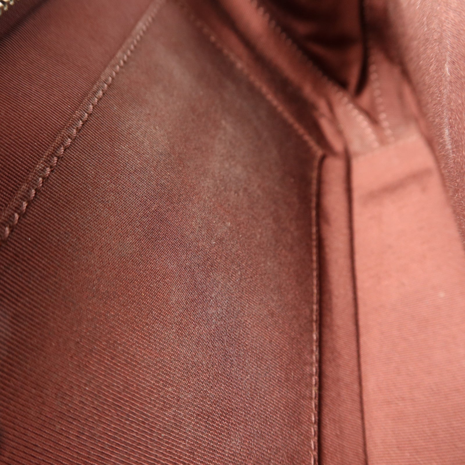 CHANEL 牛皮皮革Chain Shoulder Bag銀扣鏈帶肩背袋