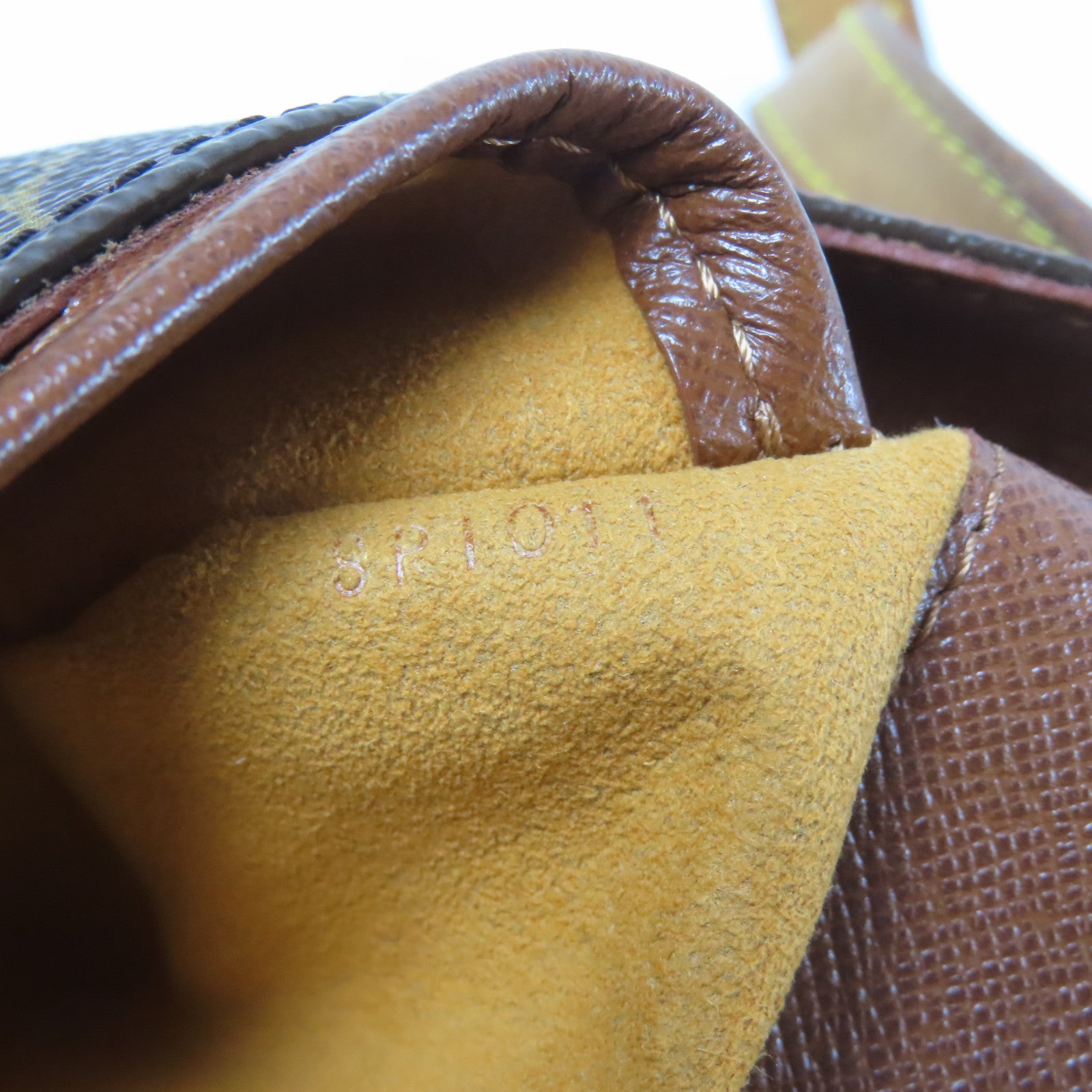LOUIS VUITTON Monogram Musette Tango金扣肩背袋啡色