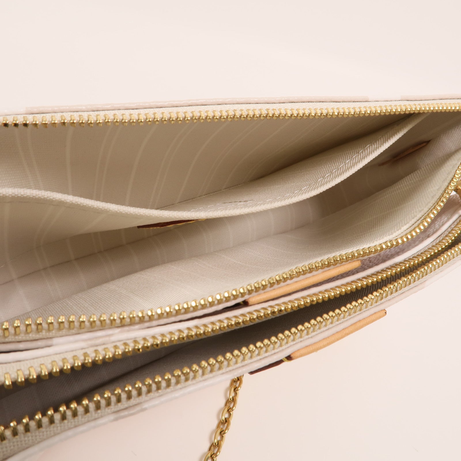 LOUIS VUITTON Monogram Giant Multi Pochette Accessoires金扣手挽肩背兩用袋