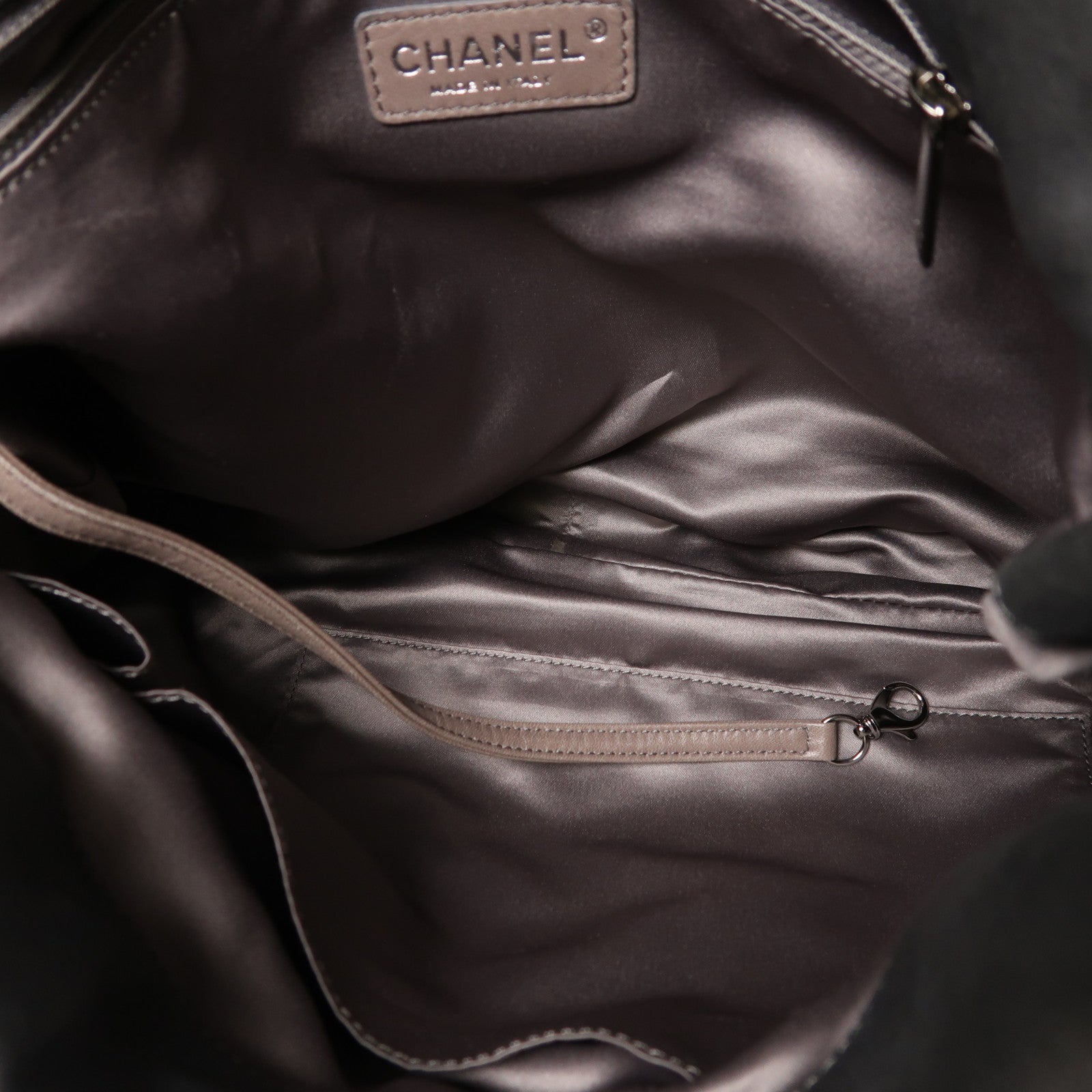 CHANEL 羊皮皮革Shoulder Bag銀扣肩背袋