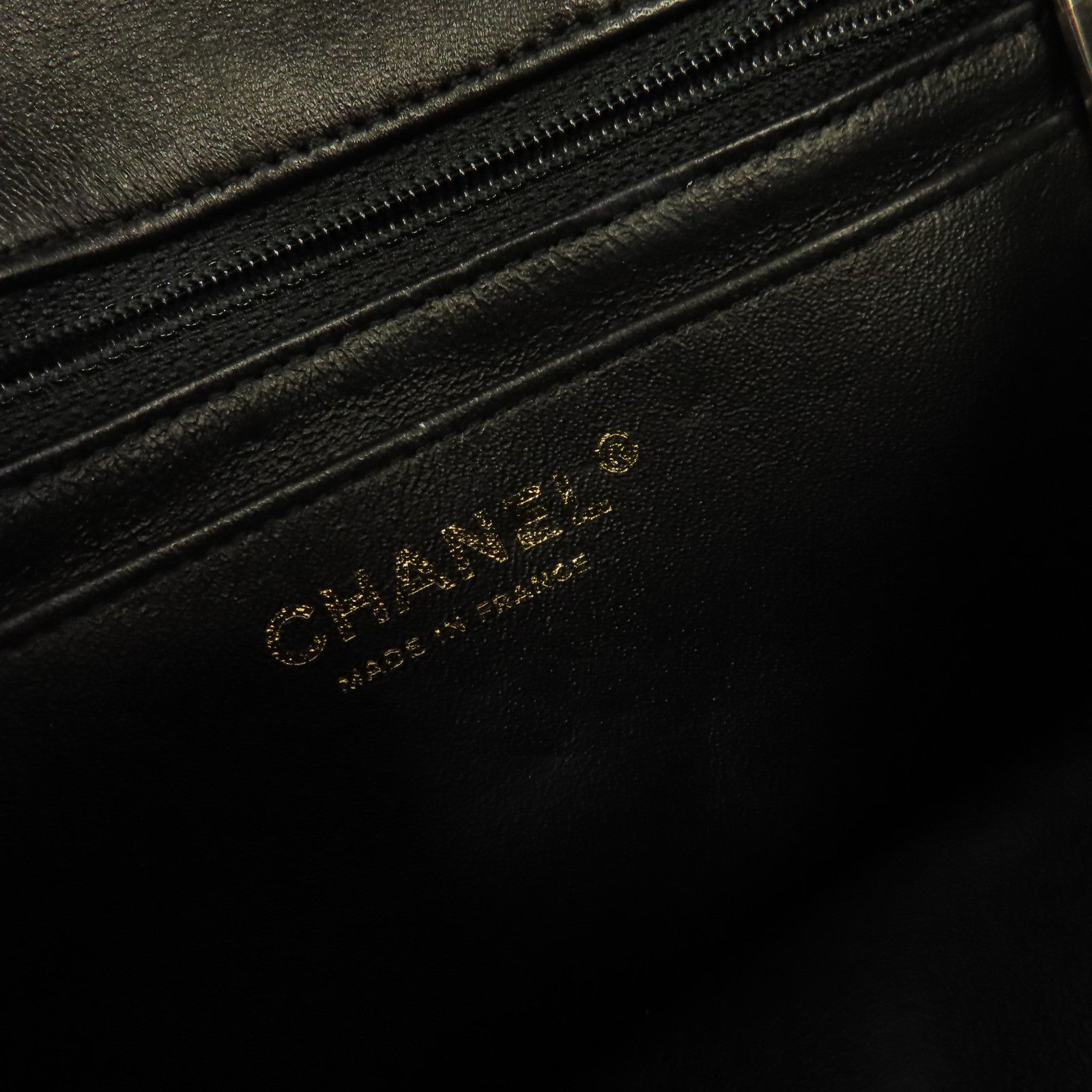 CHANEL 菱格羊皮皮革Classic 20cm Chain Shoulder Bag銀扣鏈帶肩背袋黑色