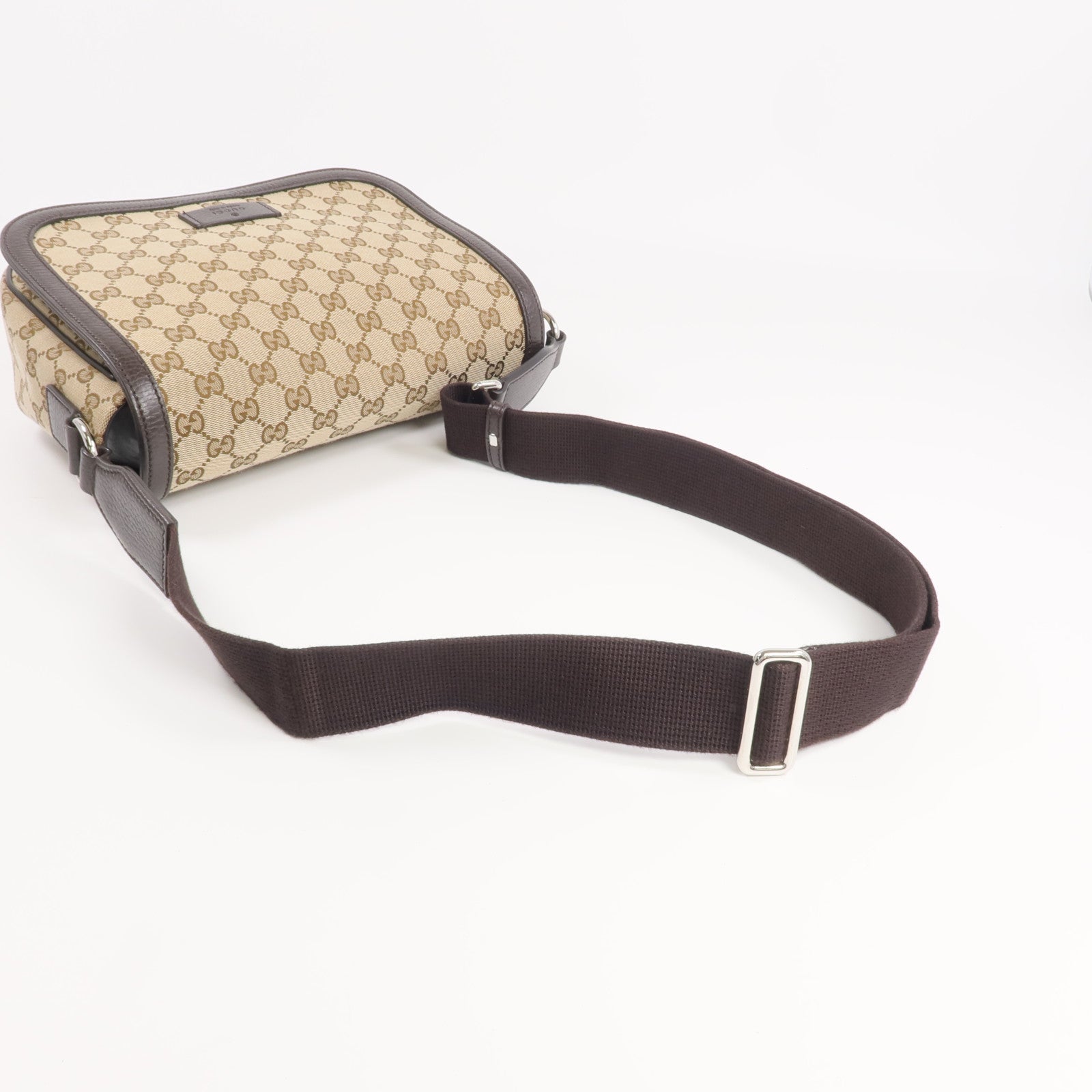 GUCCI 帆布Shoulder/Messenger Bag銀扣肩背袋