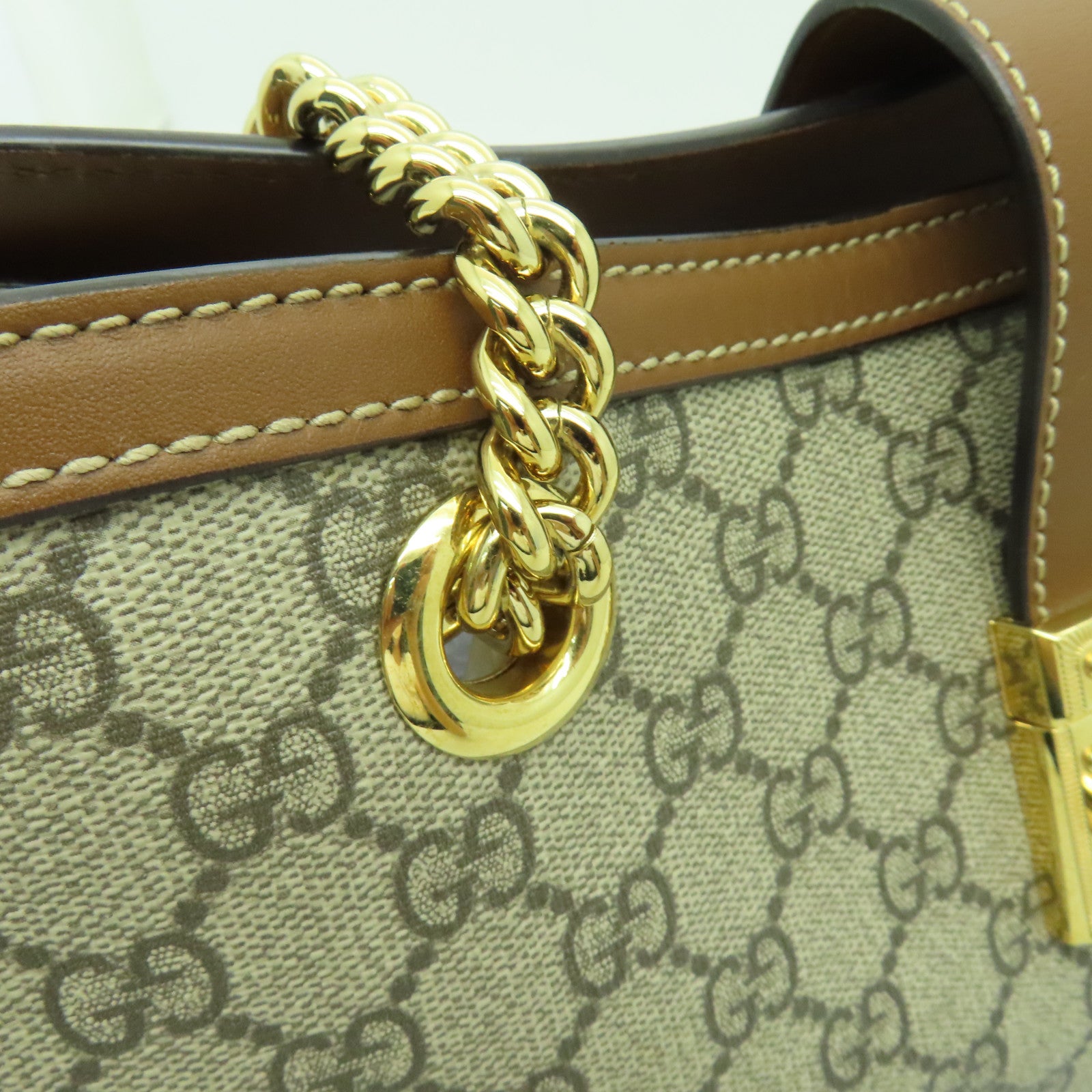 GUCCI 塗層帆布Chain Shoulder Bag金扣鏈帶肩背袋棕色