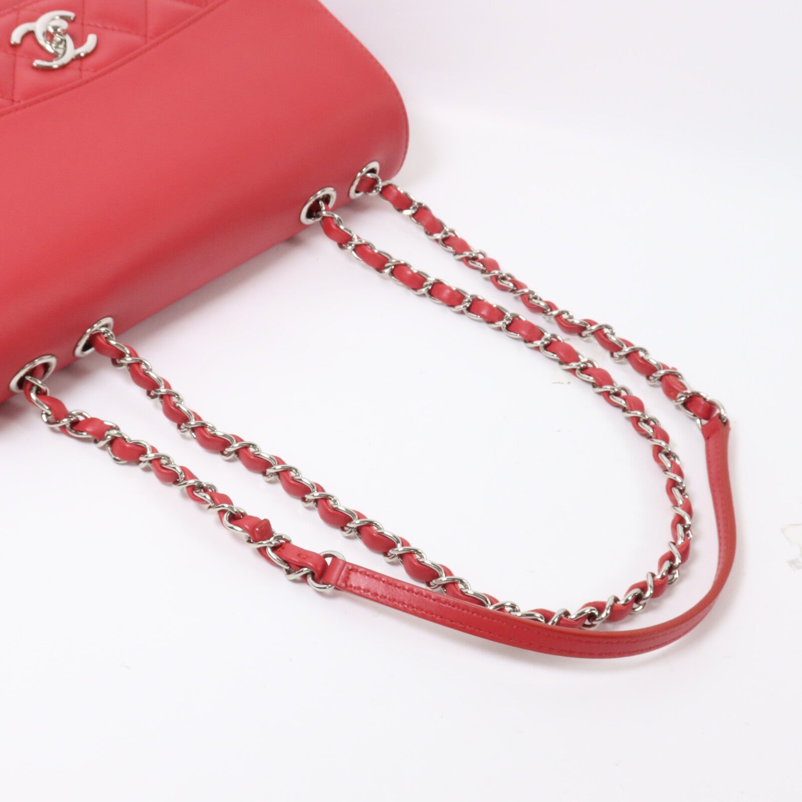 CHANEL 牛皮皮革Tramezzo Flap Bag鏈帶肩背袋