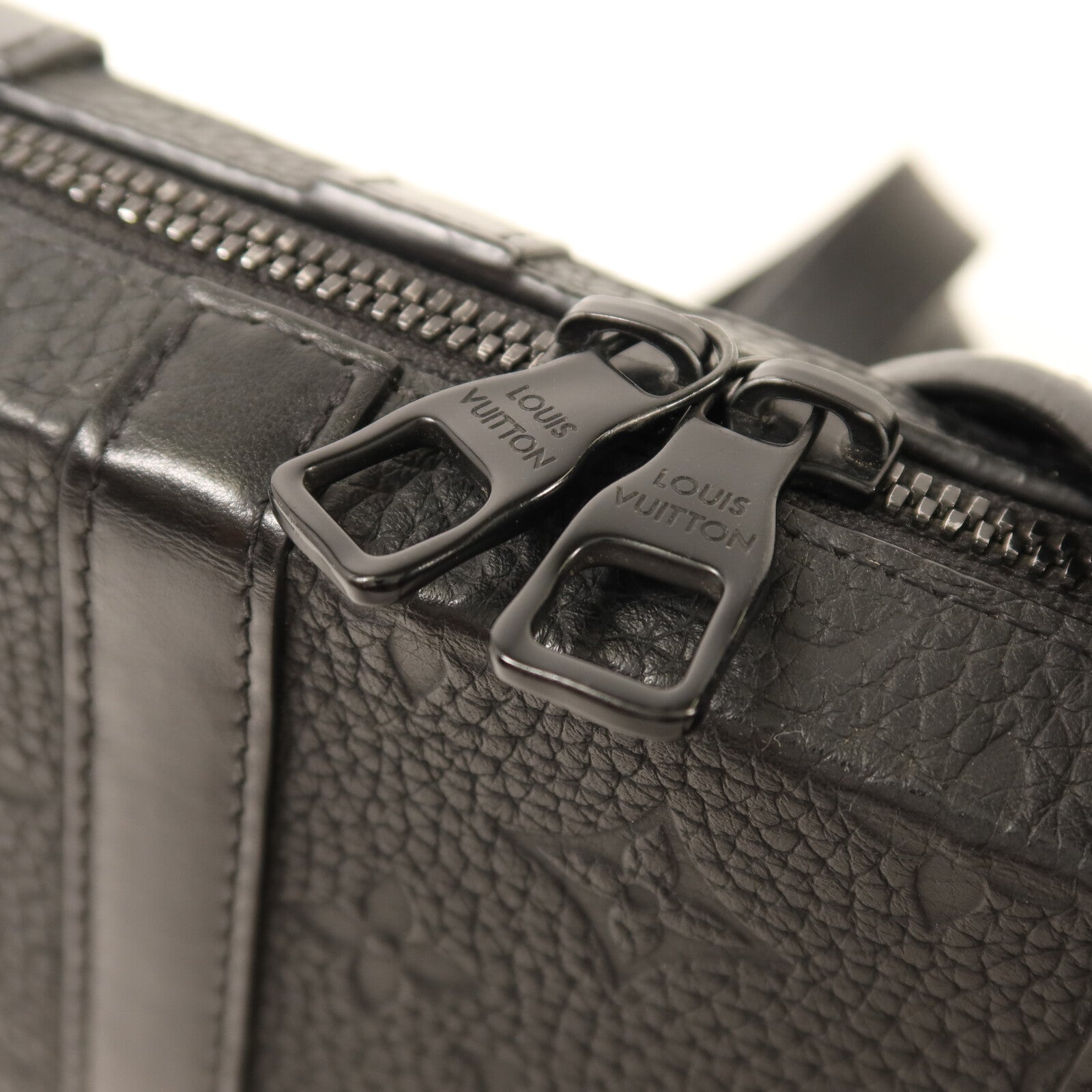 LOUIS VUITTON Monogram Taurillon Soft Trunk肩背袋