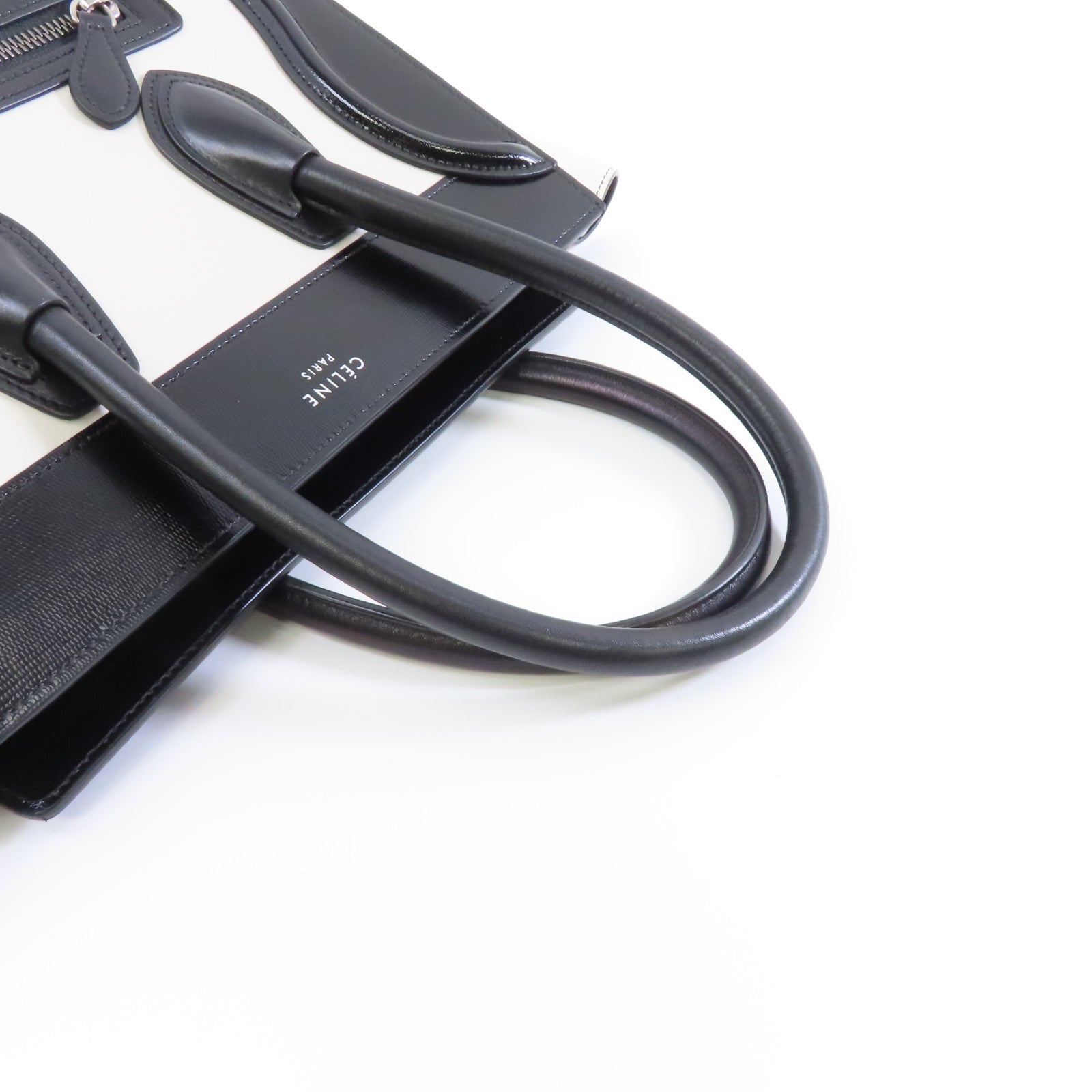 CELINE 牛皮皮革Micro Luggage銀扣手挽袋白色/黑色